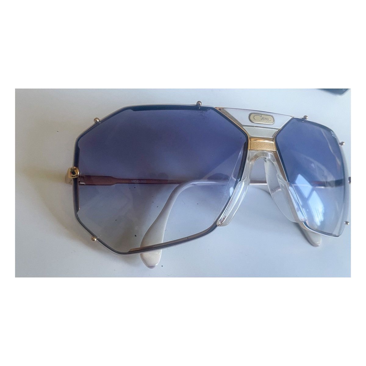 Cazal Vintage Cazal 905 Sunglasses | White/Gold | 80s | + Full Set Size ONE SIZE - 3 Thumbnail
