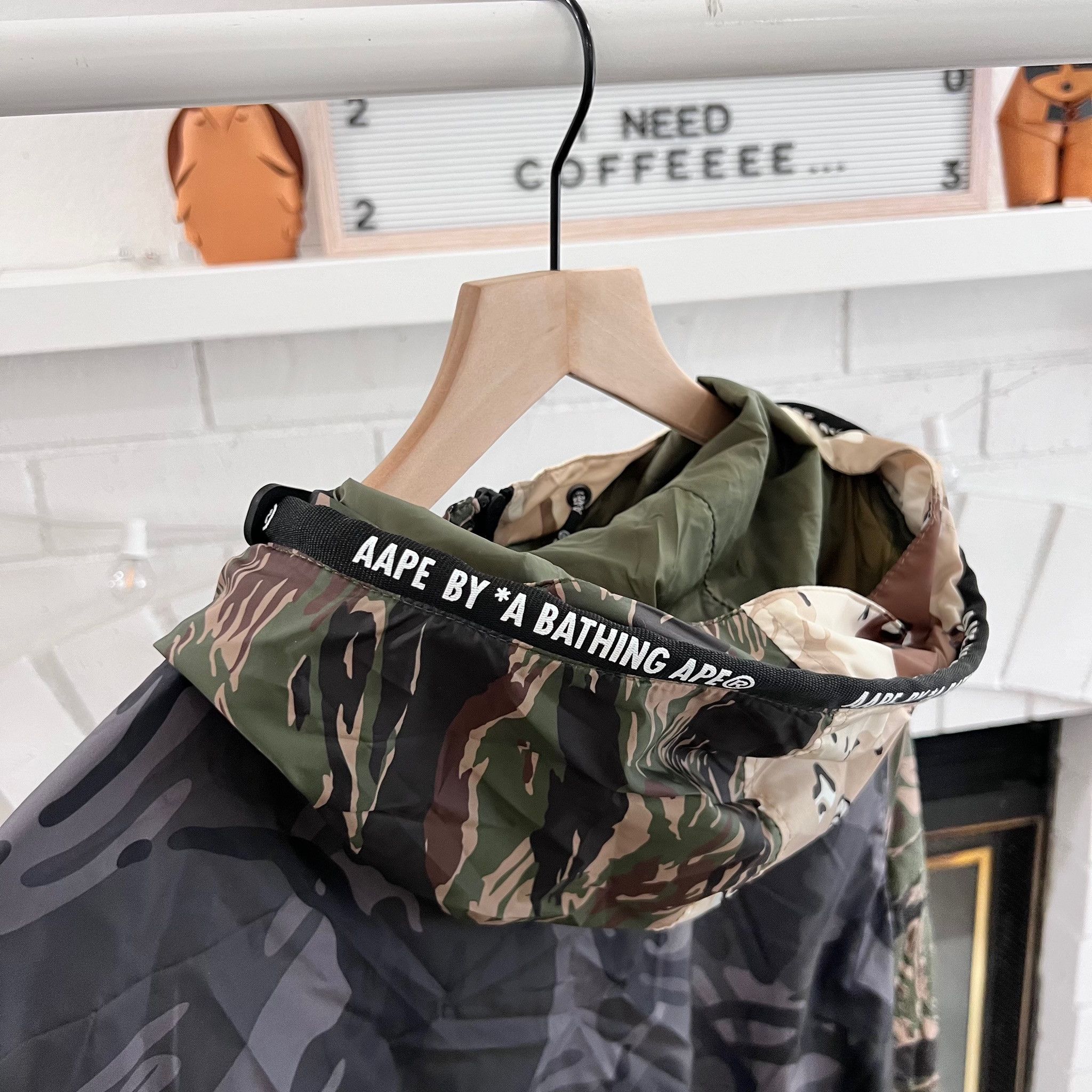 Aape Bape A bathing Ape MIX CAMO PANEL Hooded Windbreaker JACKET Size US L / EU 52-54 / 3 - 4 Thumbnail