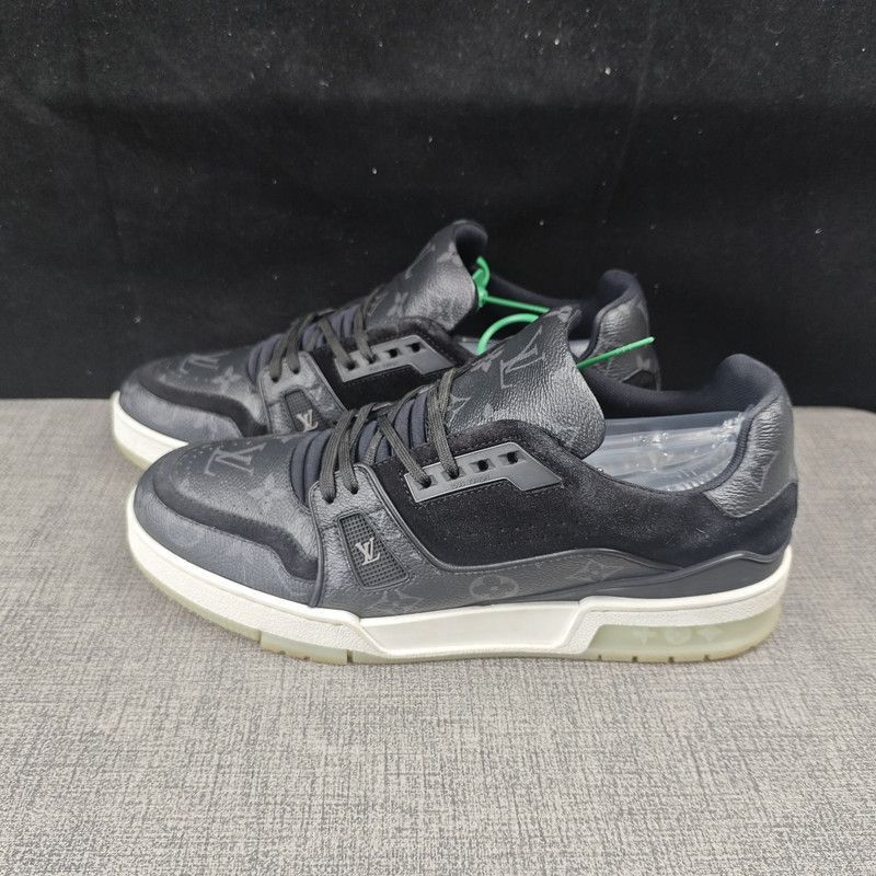 Louis Vuitton Louis Vuitton Trainer Low Top Fashion Sneakers - Size US 9.5 / EU 42-43 - 1 Thumbnail