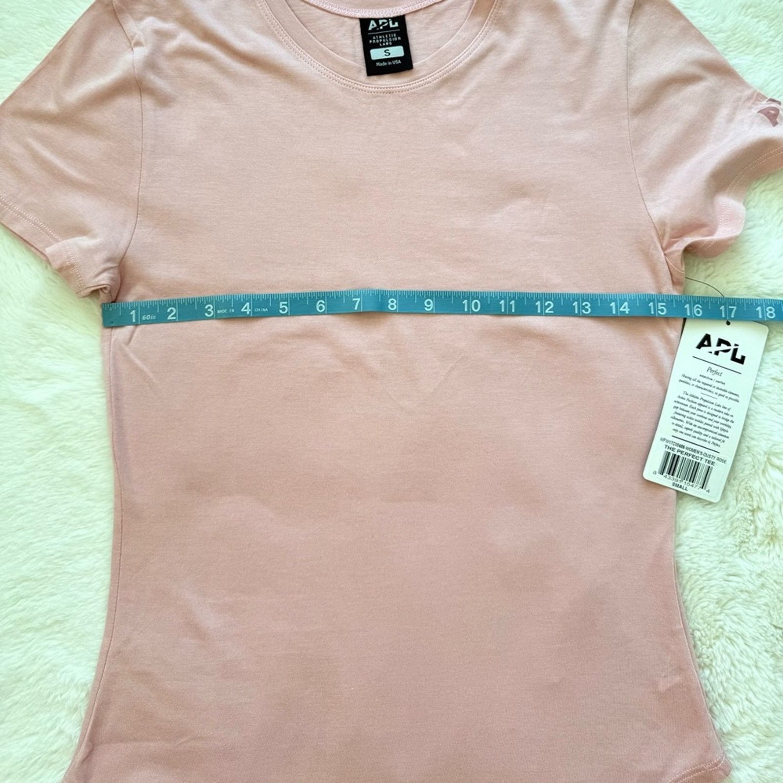 Athletic Propulsion Labs NWT!!! APL women T-shirt size S Authentic Retail 95$ Size S / US 4 / IT 40 - 4 Thumbnail