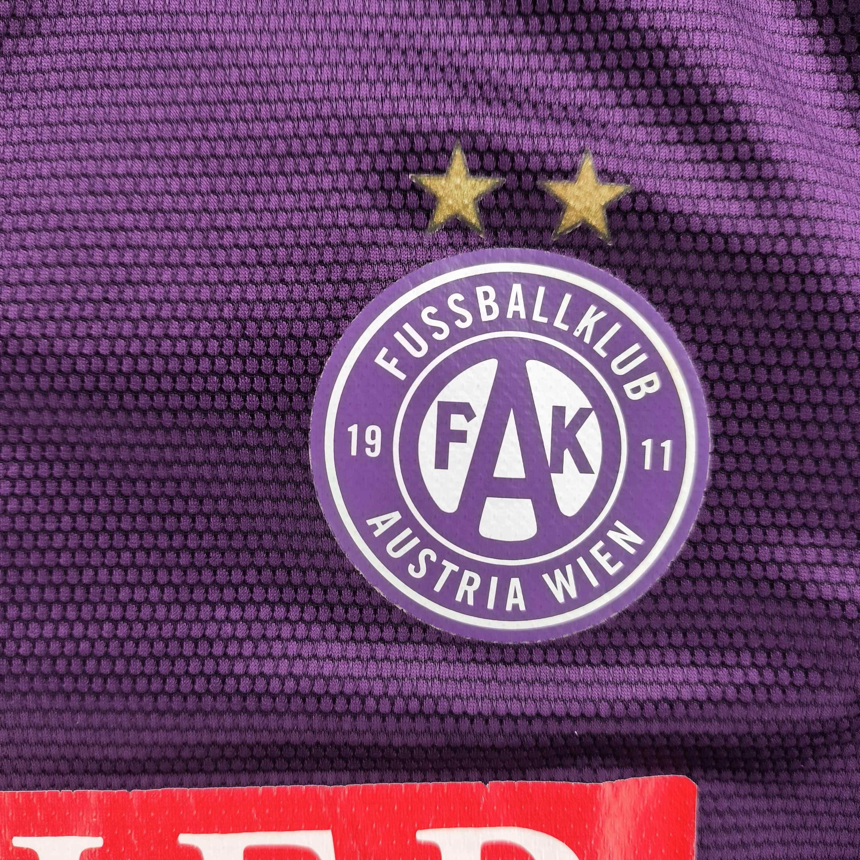 Nike MATCH WORN Austria Wien 12-14 home #5 football jersey size L Size US L / EU 52-54 / 3 - 4 Thumbnail