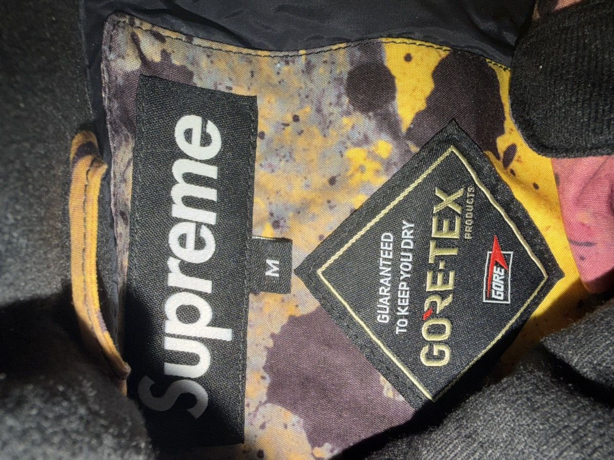 Supreme Supreme Ramelzee gore tex Size US M / EU 48-50 / 2 - 3 Thumbnail