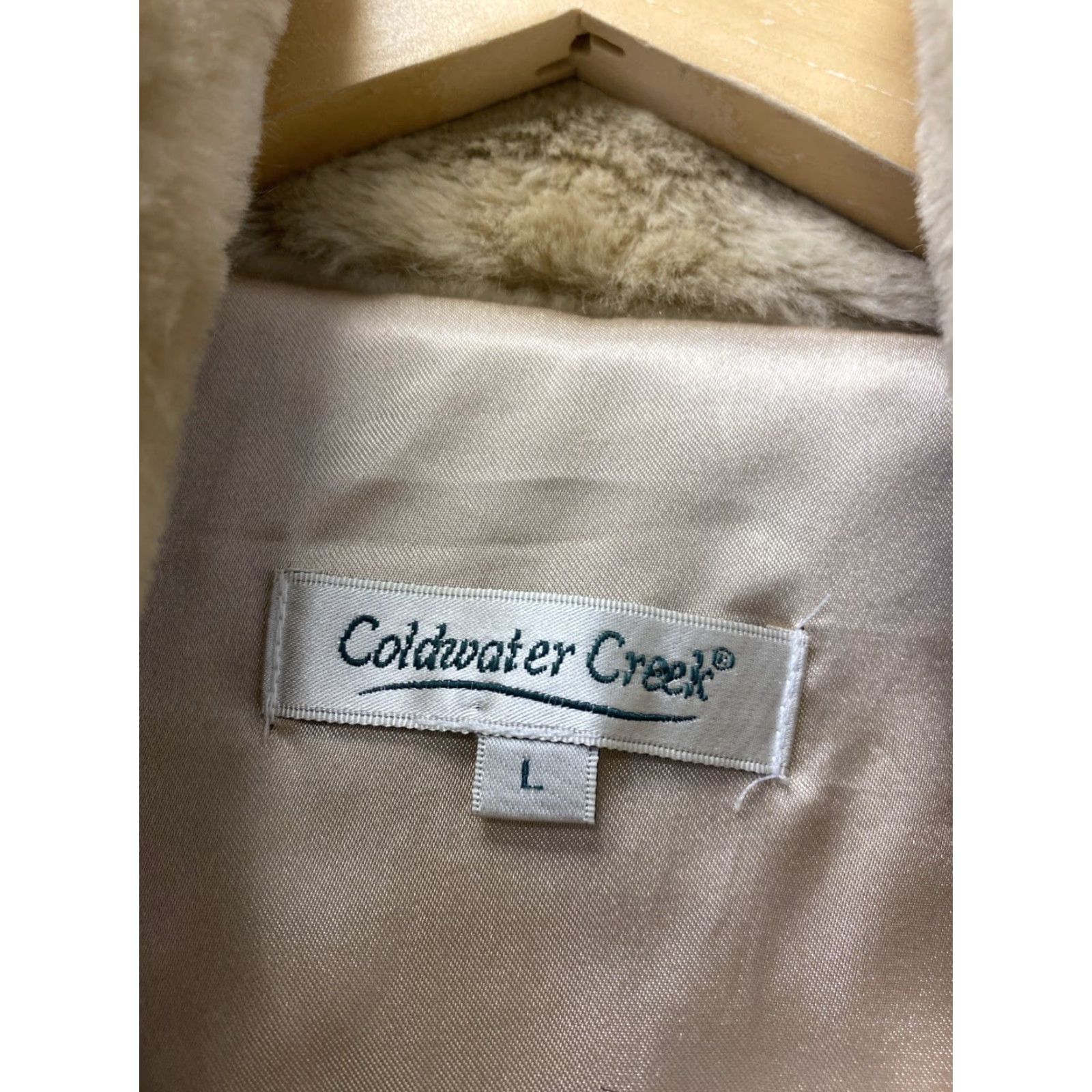Coldwater Creek VINTAGE not applicable; title should be: Coldwater Creek Vest Women's Faux Fur Full Zip L Short Sleeveless Animal Print Light Gold 0016 Size L / US 10 / IT 46 - 3 Thumbnail