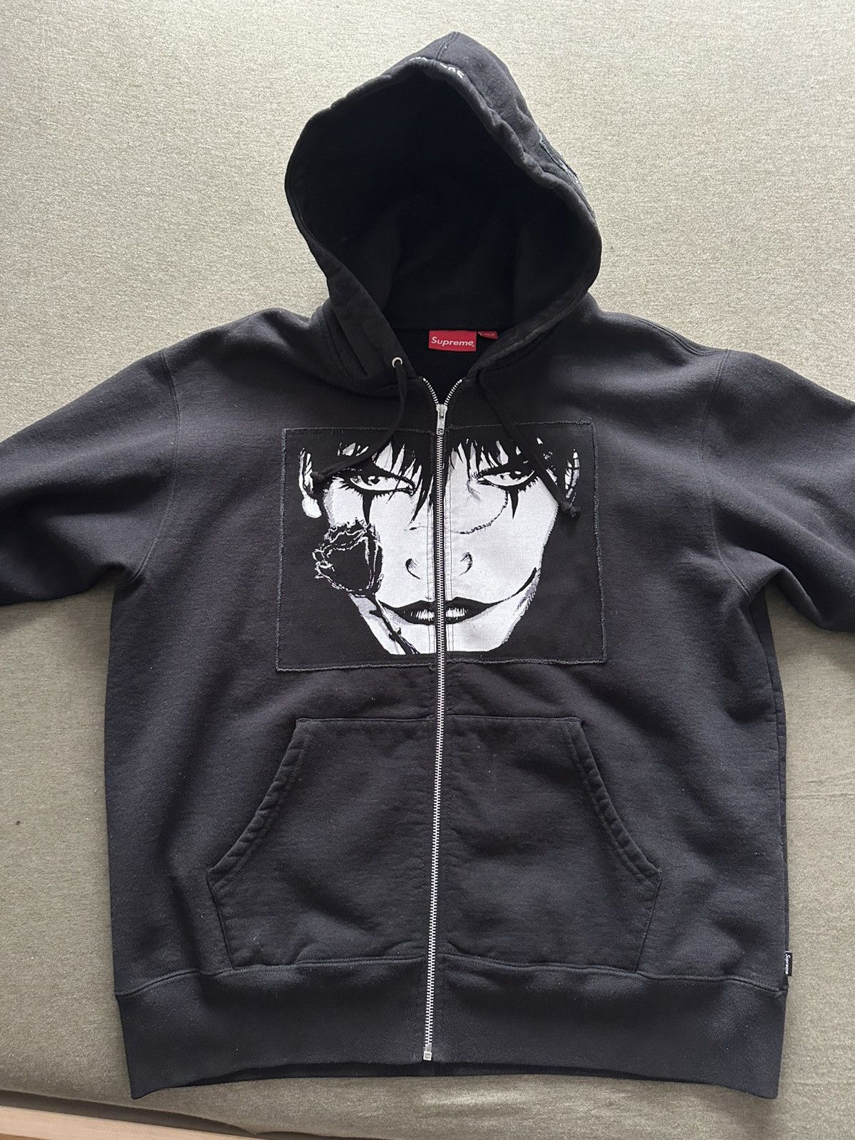Supreme The crow hoodie Size US L / EU 52-54 / 3 - 1 Thumbnail