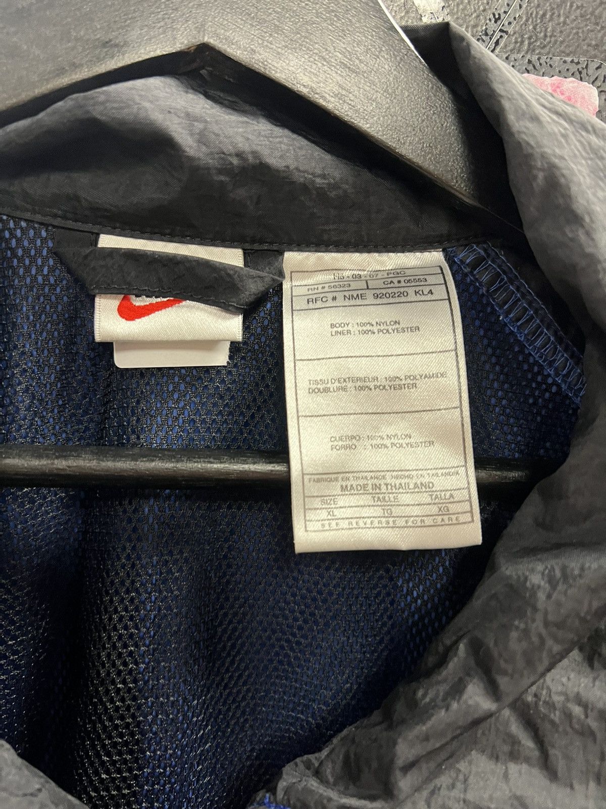 Nike Vintage Nike Windbreaker Size US XL / EU 56 / 4 - 3 Thumbnail