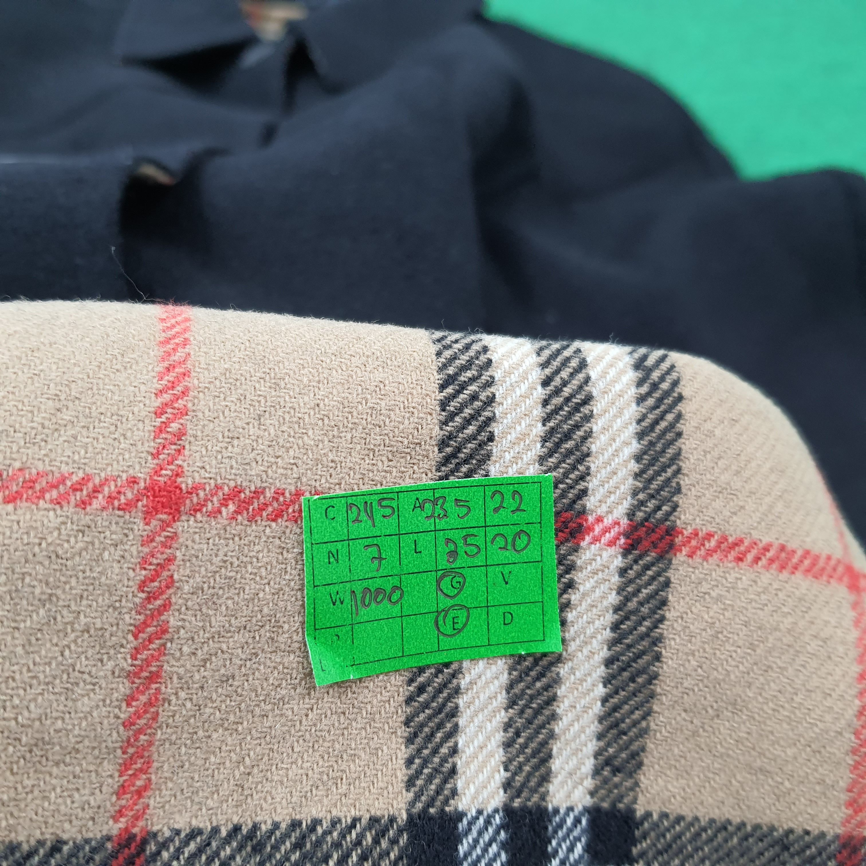 Burberry Vintage Burberrys' Nova Check Custom Logo Jacket C245N7 Size US L / EU 52-54 / 3 - 9 Thumbnail