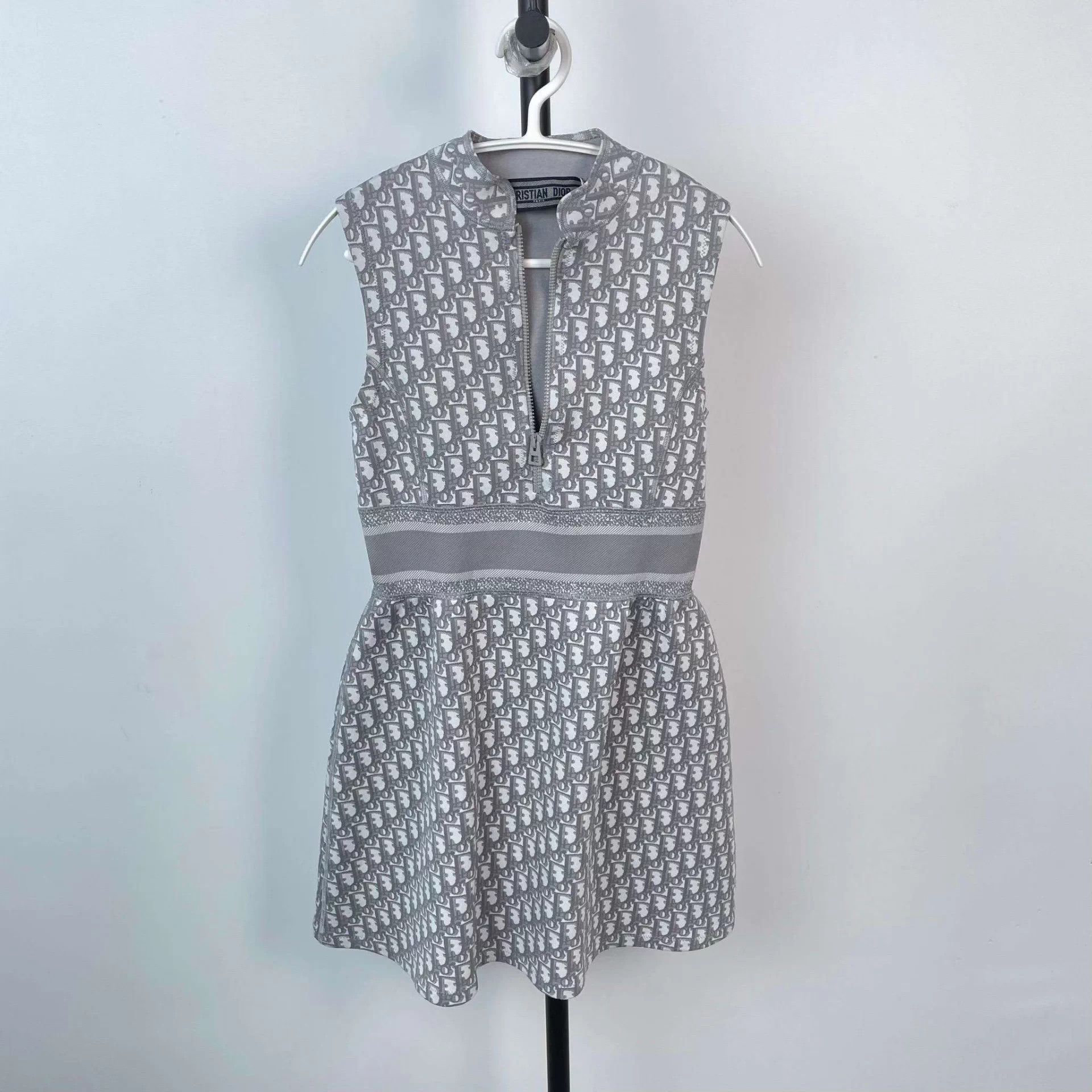 Dior Dior Oblique Gray 36 Dress Size XS / US 0-2 / IT 36-38 - 1 Thumbnail