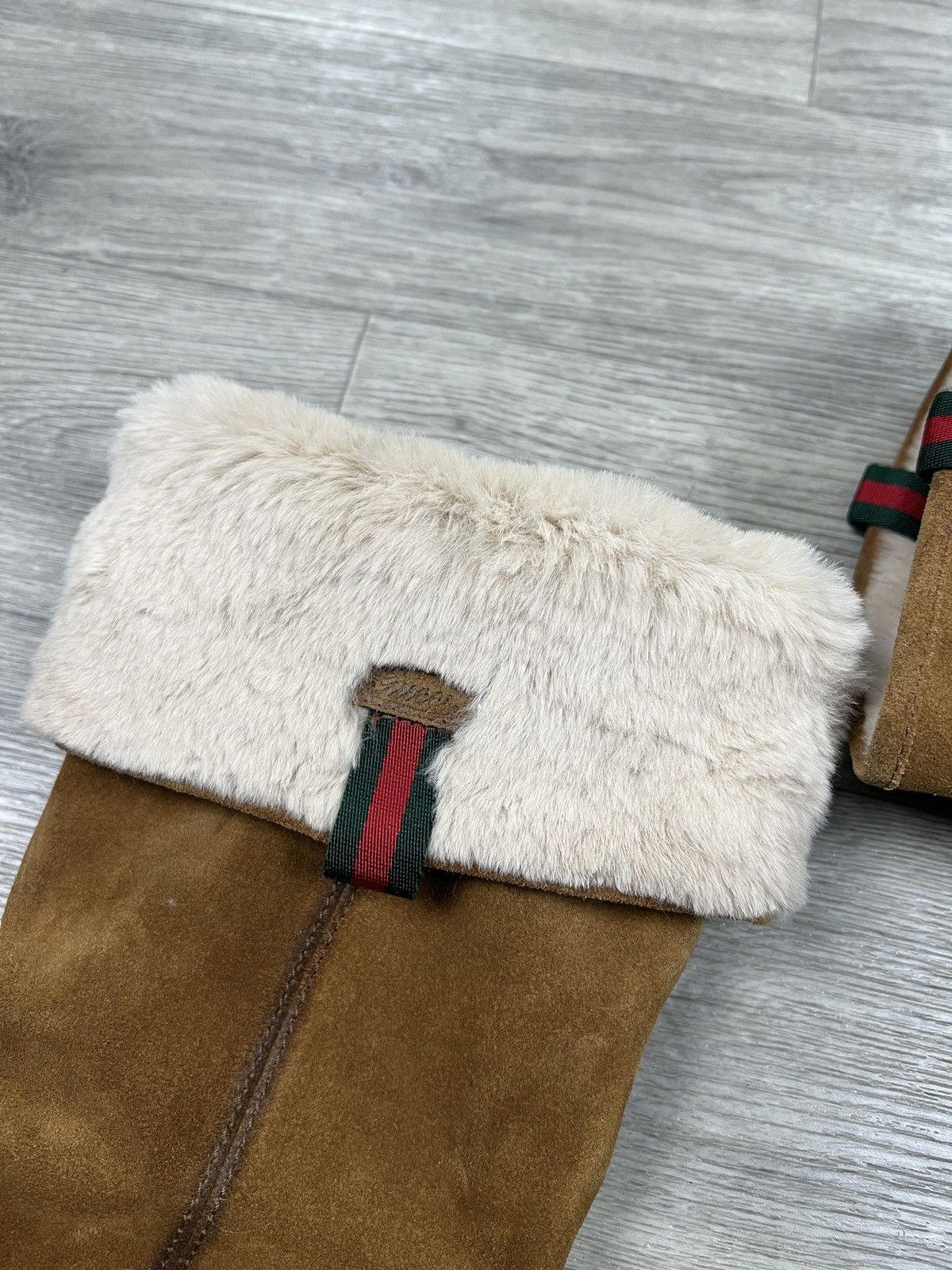 Gucci Gucci Saint Moritz Women Brown Suede Fur Lined Boot Size US 7.5 / IT 37.5 - 13 Thumbnail