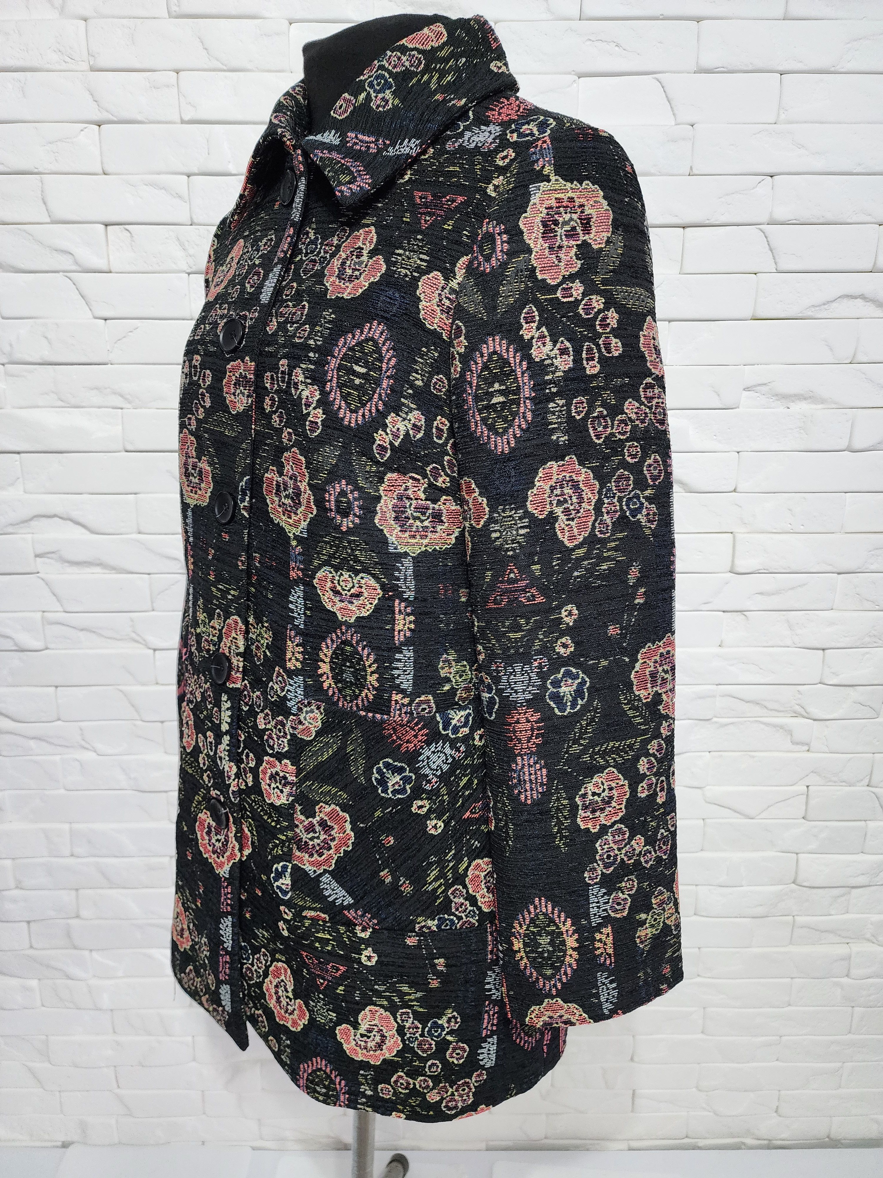 Other Wonderful women's jacket made of tapestry fabric. Size XL / US 12-14 / IT 48-50 - 2 Thumbnail