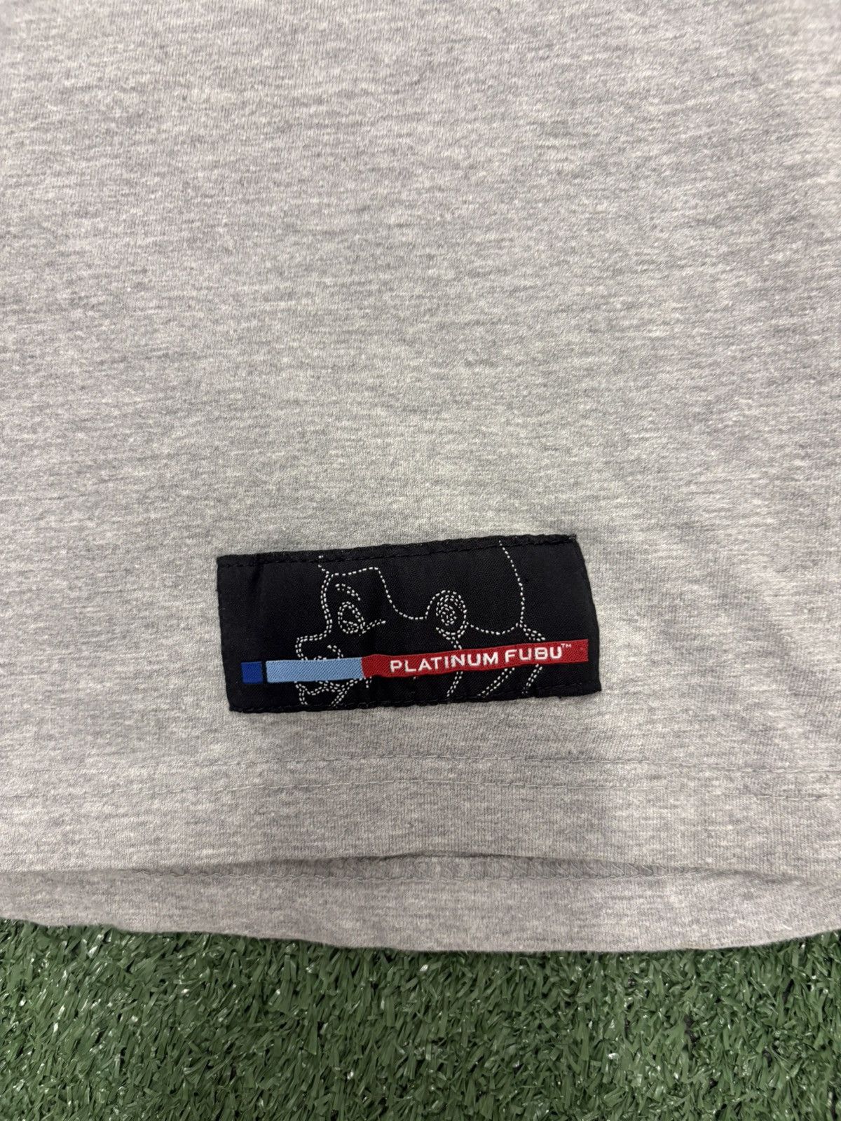 Fubu Vintage Platinum FUBU Cartoon Graphic T Shirt Mens XXL Gray Size US XXL / EU 58 / 5 - 2 Thumbnail