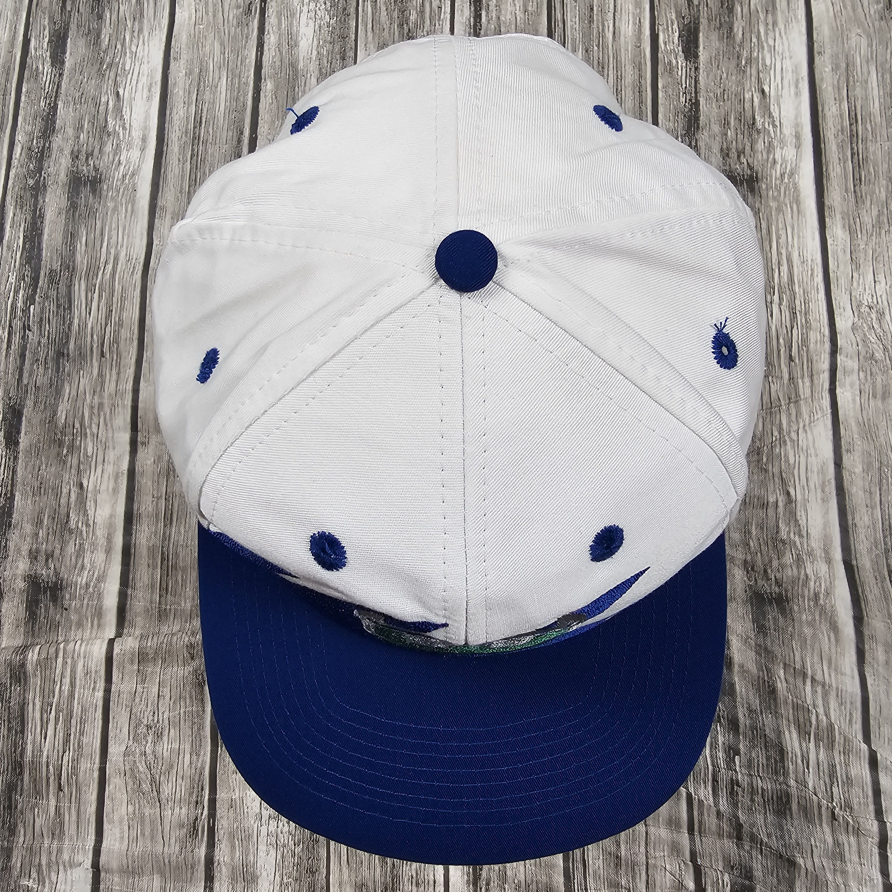 Logo 7 Vintage 90s Logo 7 Hartford Whalers SHARKTOOTH Snapback Hat Size ONE SIZE - 3 Thumbnail