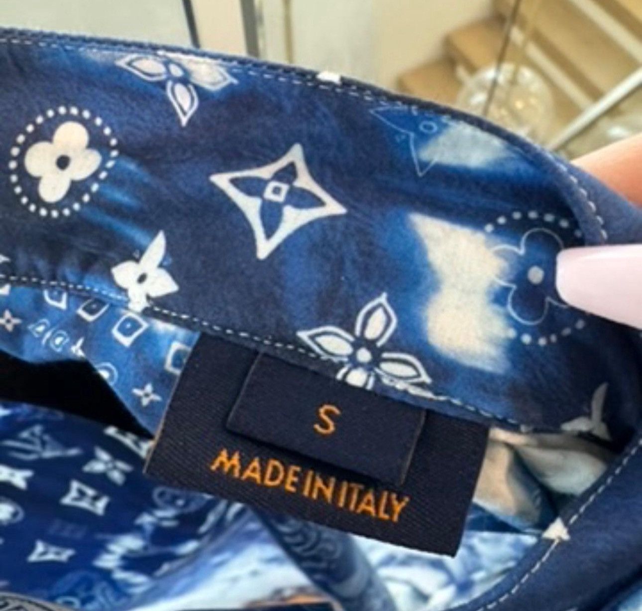 Louis Vuitton Louis Vuitton Bandana Shirt w/ Tags Size US S / EU 44-46 / 1 - 4 Thumbnail