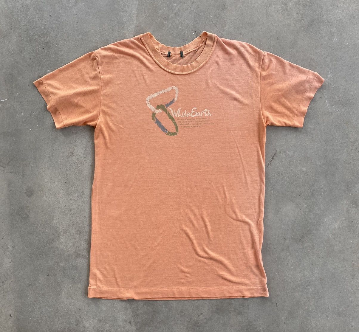 Vintage VINTAGE WHOLE EARTH WELL FADED OUTDOOR TEE Size US M / EU 48-50 / 2 - 1 Thumbnail