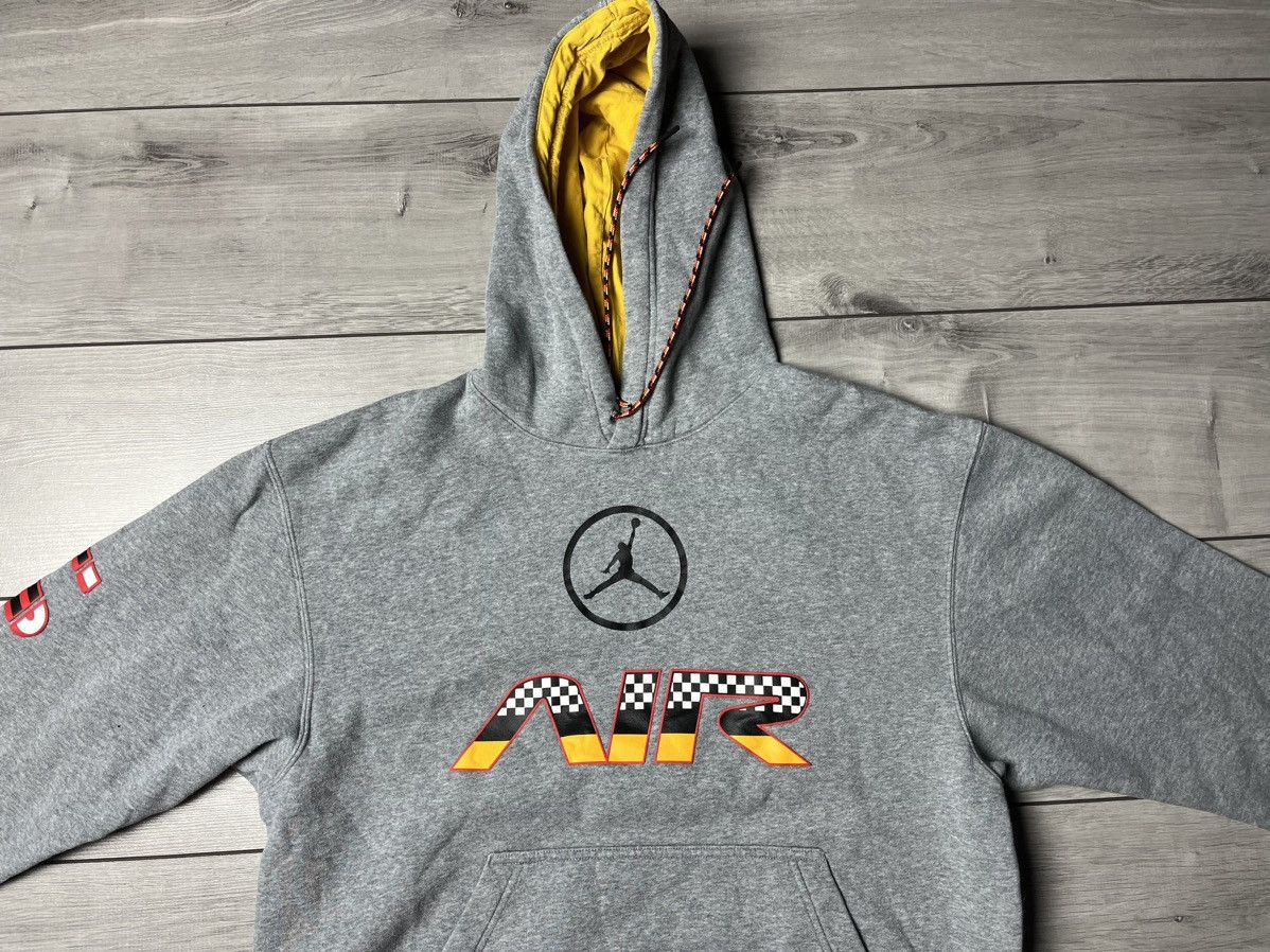 Jordan Brand Nike Jordan hoodie air size Medium Size US M / EU 48-50 / 2 - 3 Thumbnail