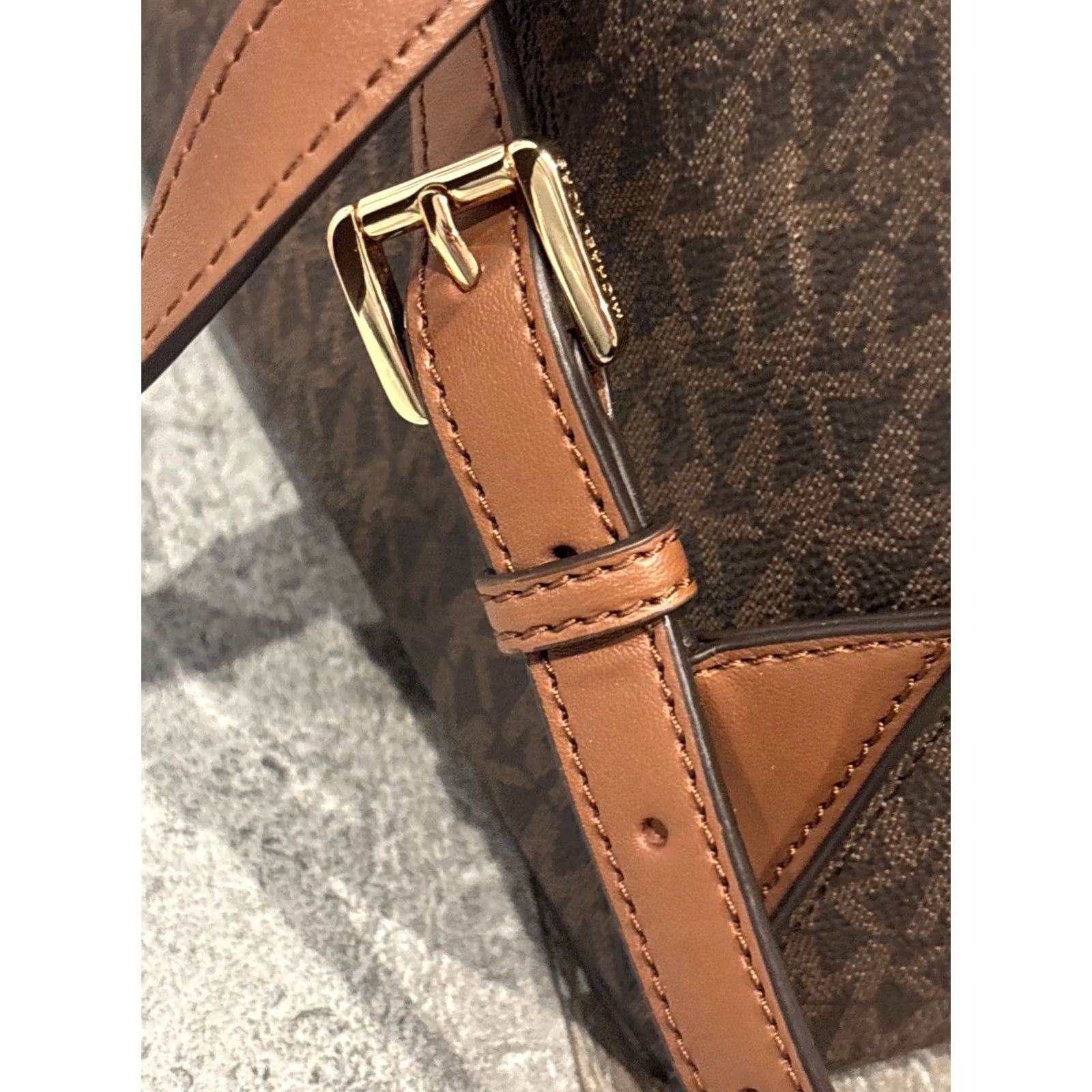 Michael Kors Michael Kors Backpack Medium Brown MK Logo SHIELA NWT NEW BAG PURSE OG Size ONE SIZE - 6 Thumbnail