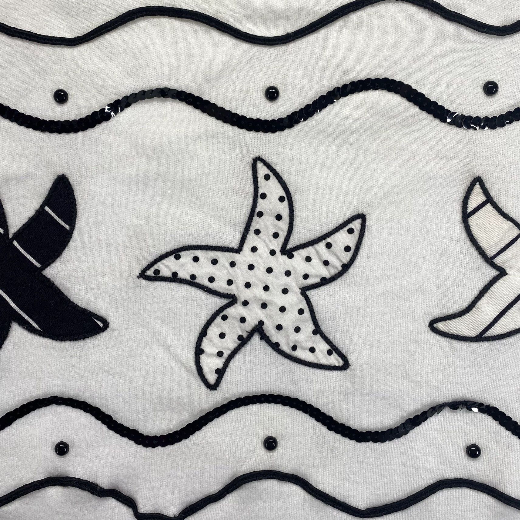 Teva VINTAGE Eva T-Shirt Woman’s Starfish White Embroidered Rhinestone Short Sleeve Crew Neck Small Size S / US 4 / IT 40 - 6 Thumbnail