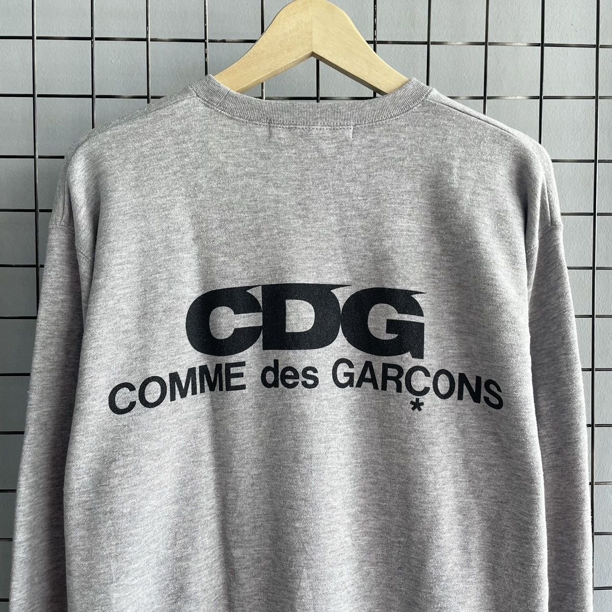Comme des Garcons COMME des GARCONS Good Design Shop Sweatshirt in Grey Size US L / EU 52-54 / 3 - 4 Thumbnail