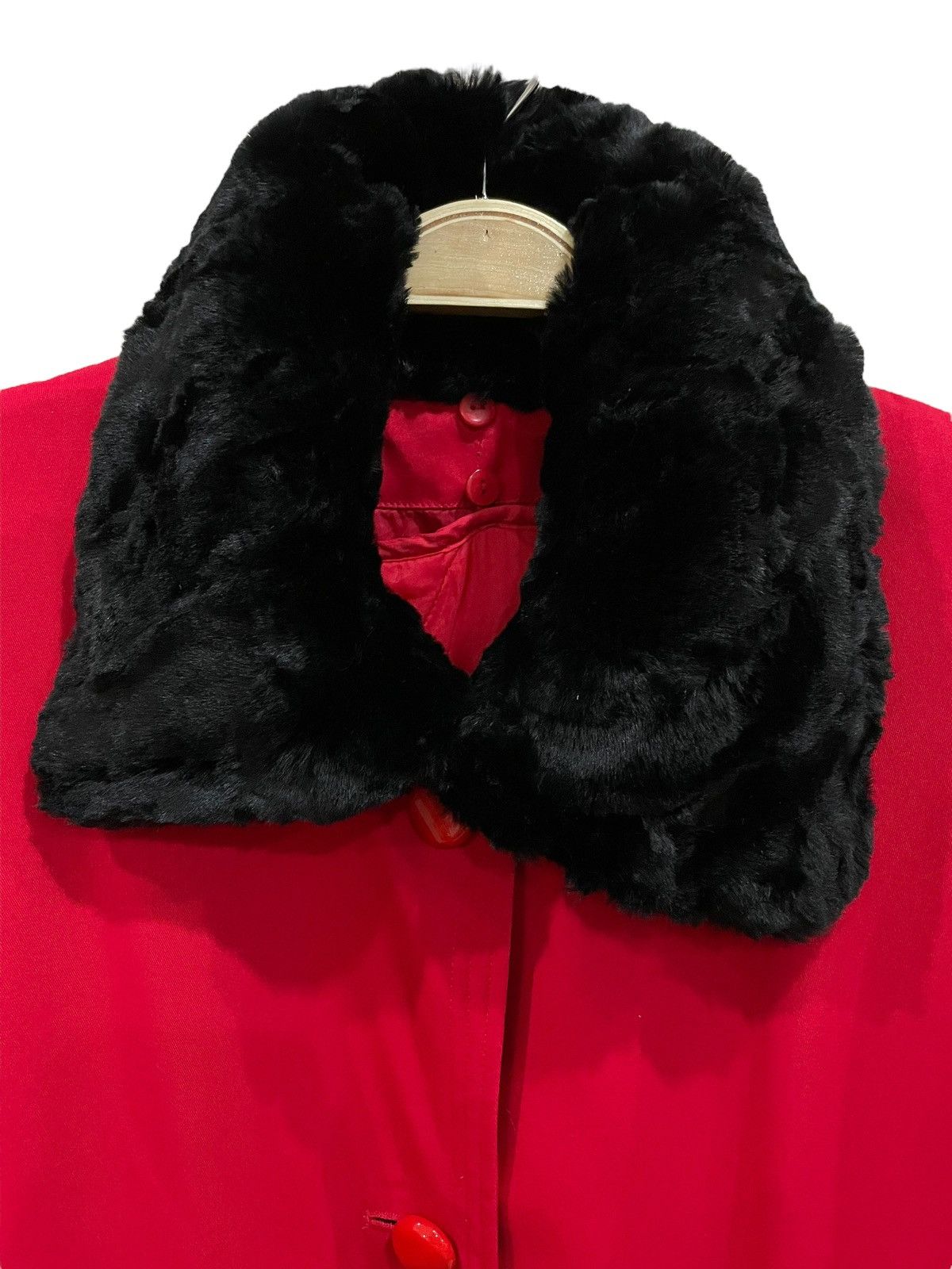 Beauty Beast × Japanese Brand La Valliere Red Fur Collar Button Coat Jacket Size M / US 6-8 / IT 42-44 - 6 Thumbnail