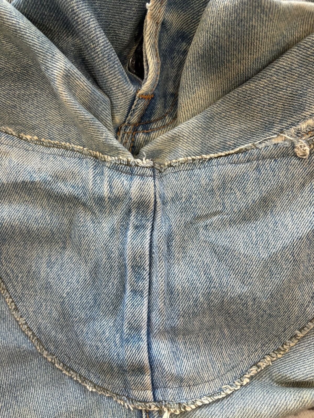 Levi's Vintage 90s Levis 501 Mud Wash Distressed Loose Jeans Size US 32 / EU 48 - 3 Thumbnail