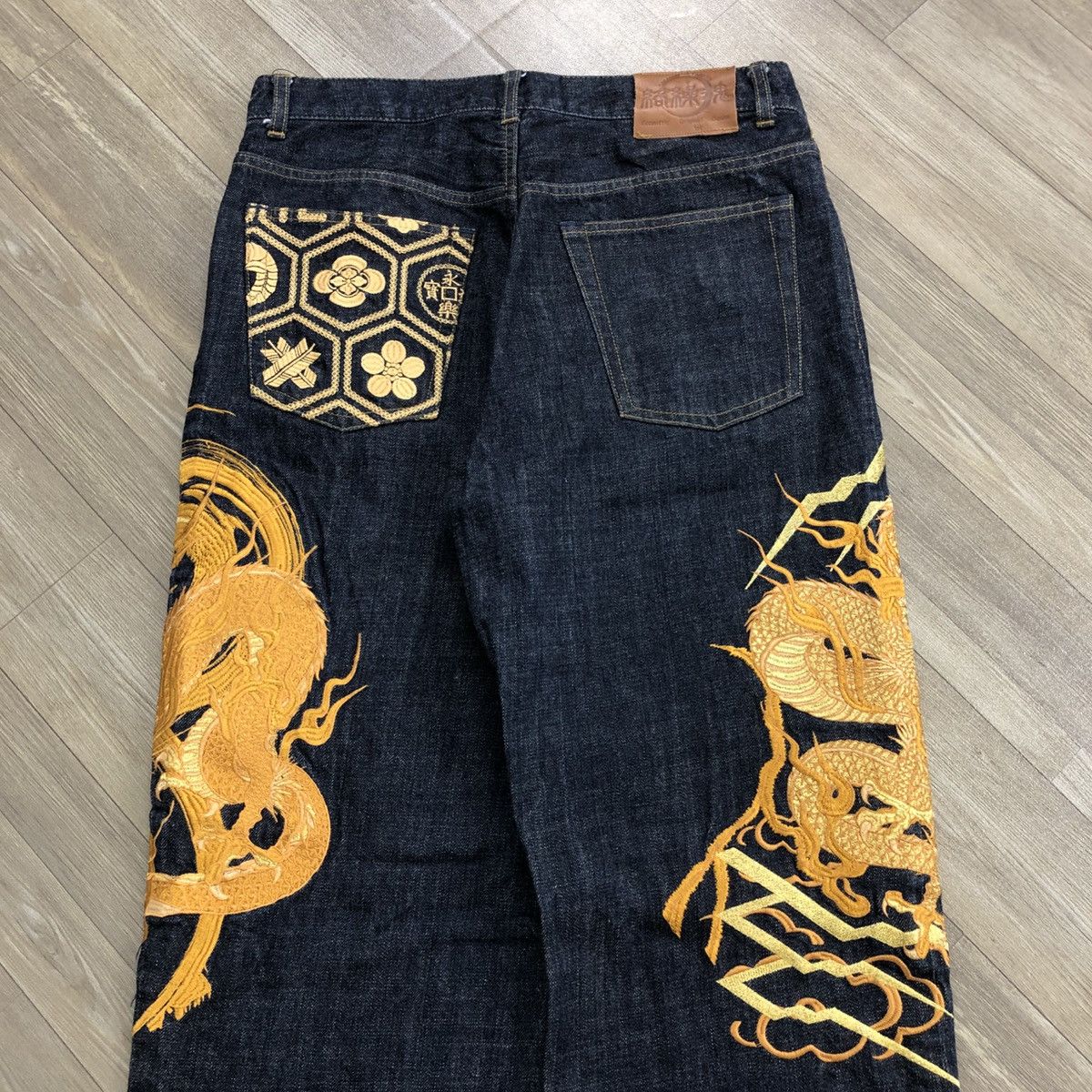 Ed Hardy SOLD📦 70/100 Karakuri Tamashii Dragon Gold Embroidered Jeans Size US 36 / EU 52 - 19 Thumbnail