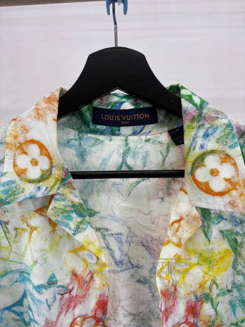 Louis Vuitton Louis Vuitton Crayon Doodle Short Sleeve Shirt Size US M / EU 48-50 / 2 - 3 Thumbnail
