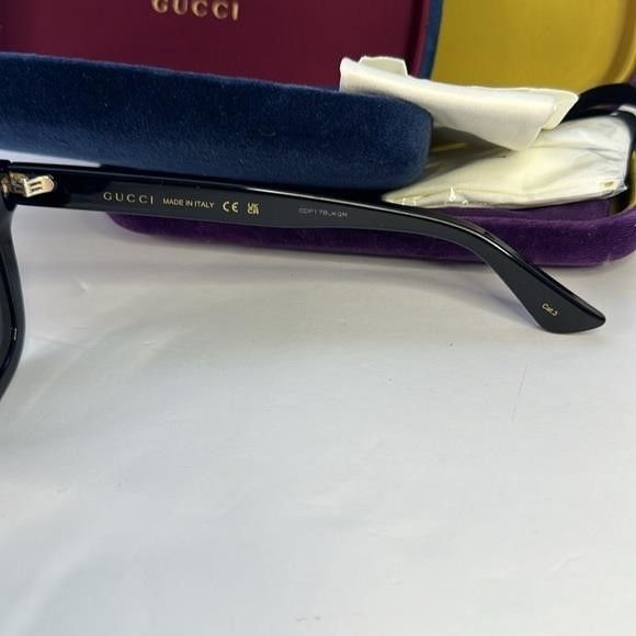 Gucci New Authentic GUCCI Square Frame Sunglasses GG0326S Black Size ONE SIZE - 3 Thumbnail