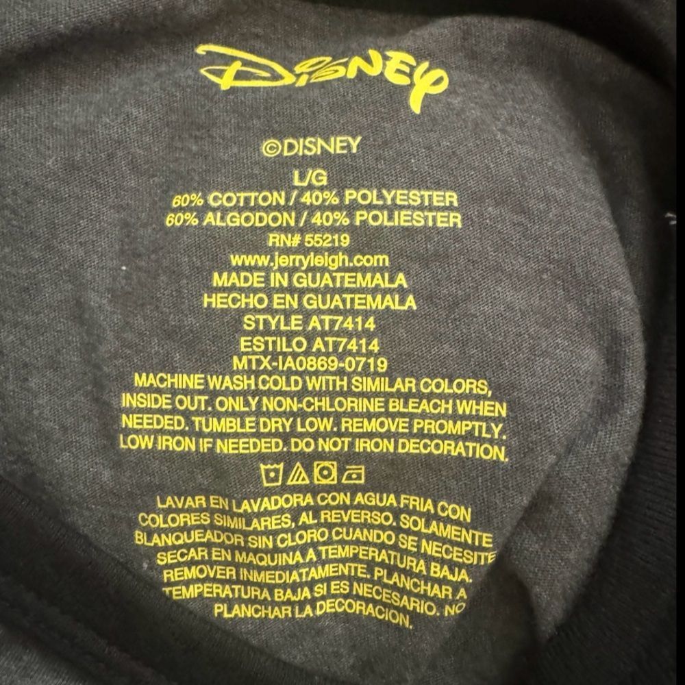 Disney Disney SZ L Mickey Christmas t-shirt Size US L / EU 52-54 / 3 - 3 Thumbnail