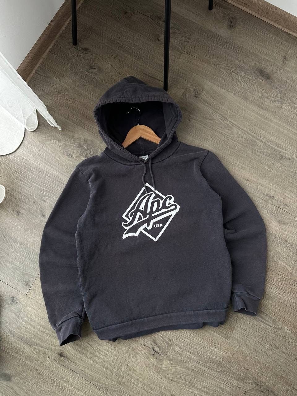 A.P.C. Vintage A.P.C. U.S. Faded Style Hoodie Black Graphic Logo Size US S / EU 44-46 / 1 - 6 Thumbnail