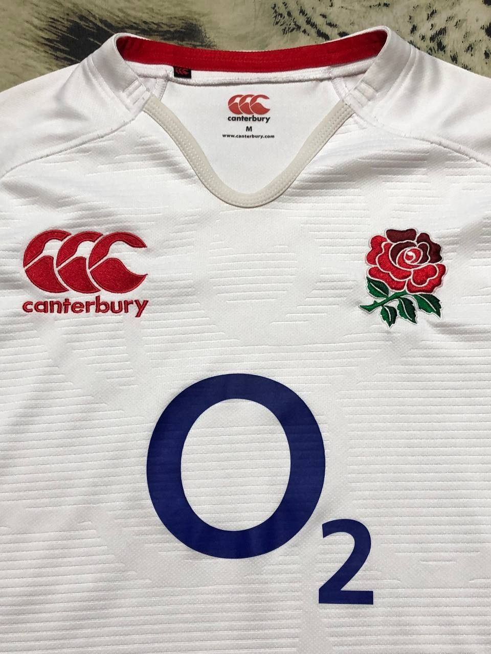 Canterbury of New Zealand Canterbury ENGLAND RUGBY O2 Jersey Size US M / EU 48-50 / 2 - 6 Thumbnail
