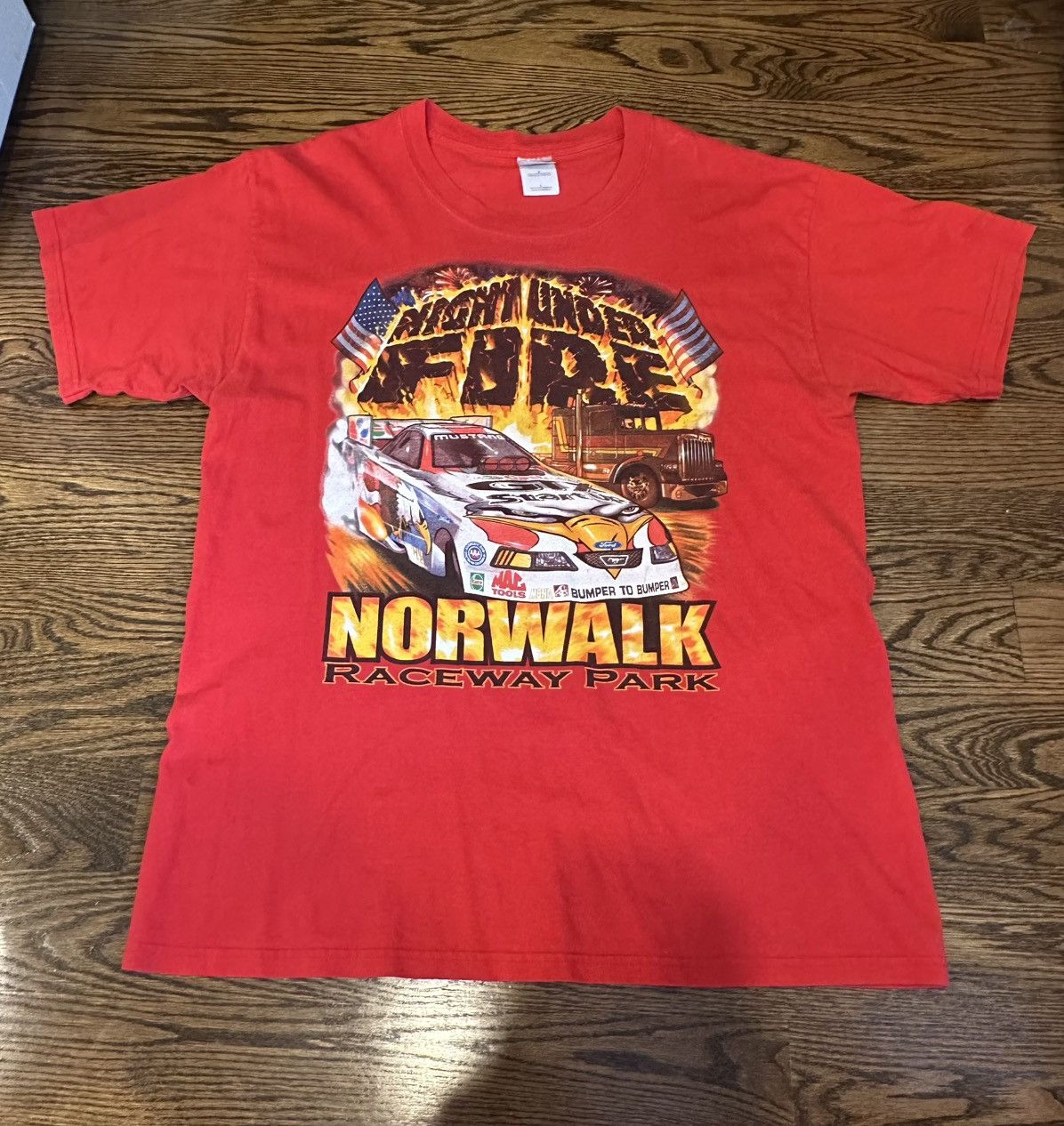 Gildan Golden Vintage Racing T-Shirt Size US L / EU 52-54 / 3 - 1 Thumbnail