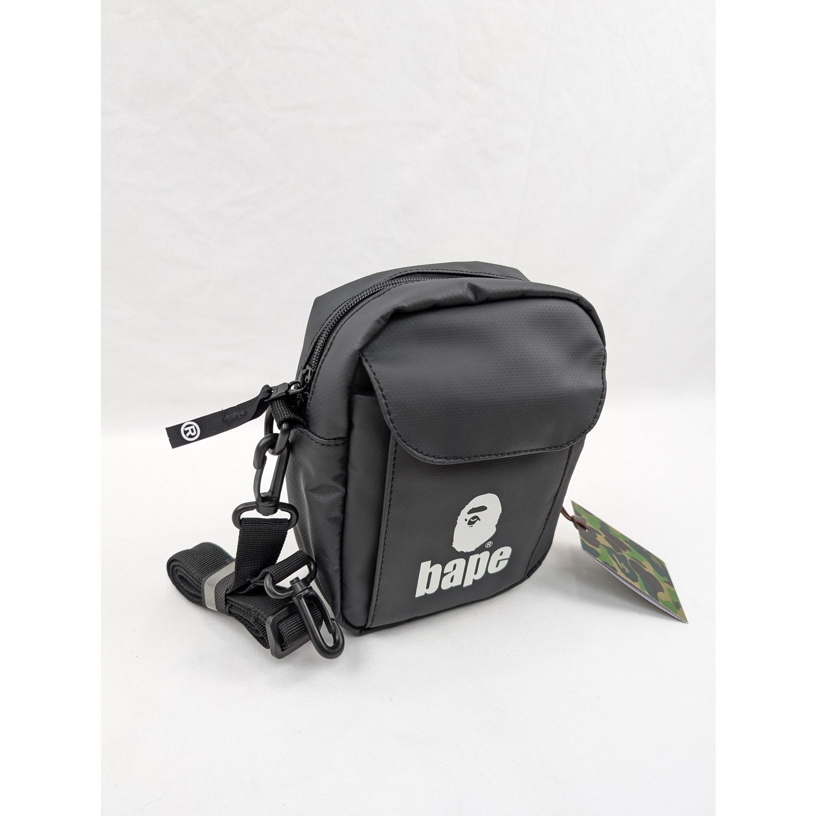 Bape o1rshd1 Q:2 / Size: OS / Shoulder Bag in Black Size ONE SIZE - 10 Thumbnail