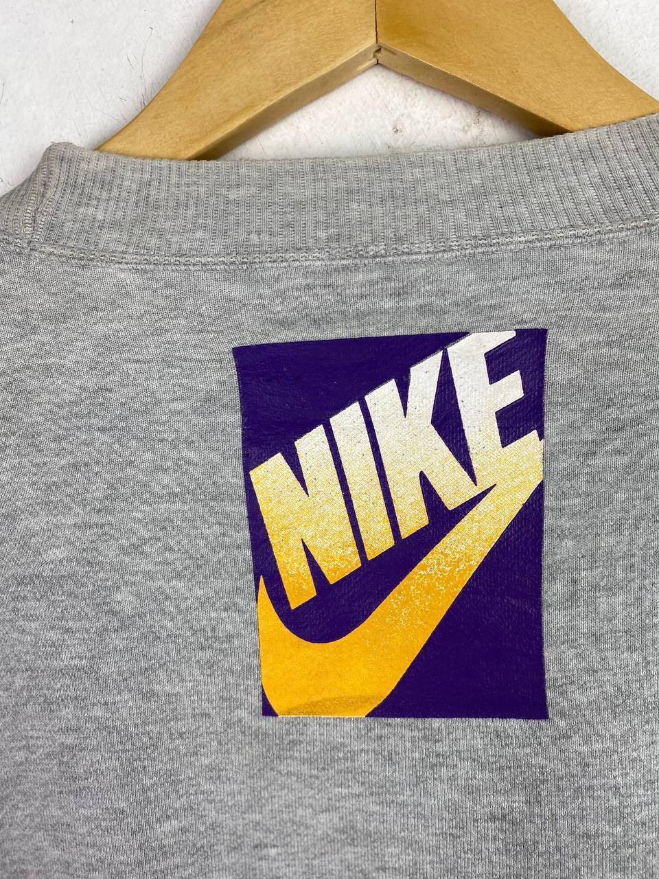 Nike vintage nike jordan sweatshirt nice design Size US L / EU 52-54 / 3 - 8 Thumbnail