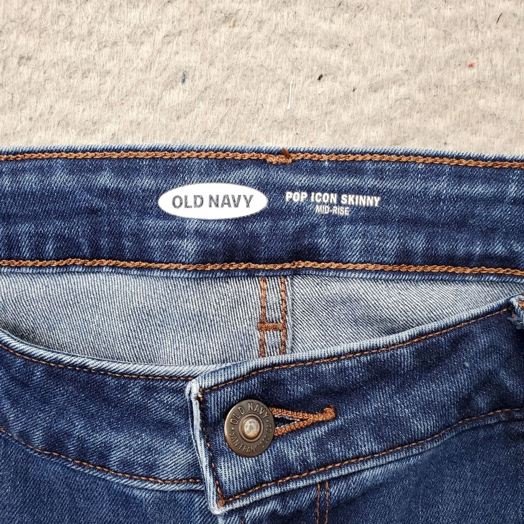 Old Navy Old Navy Pop Icon Skinny Jeans Womens 16L Blue Denim Casual Mid Rise Whiskered Jeans Size 38" / US 16 / IT 52 - 7 Thumbnail