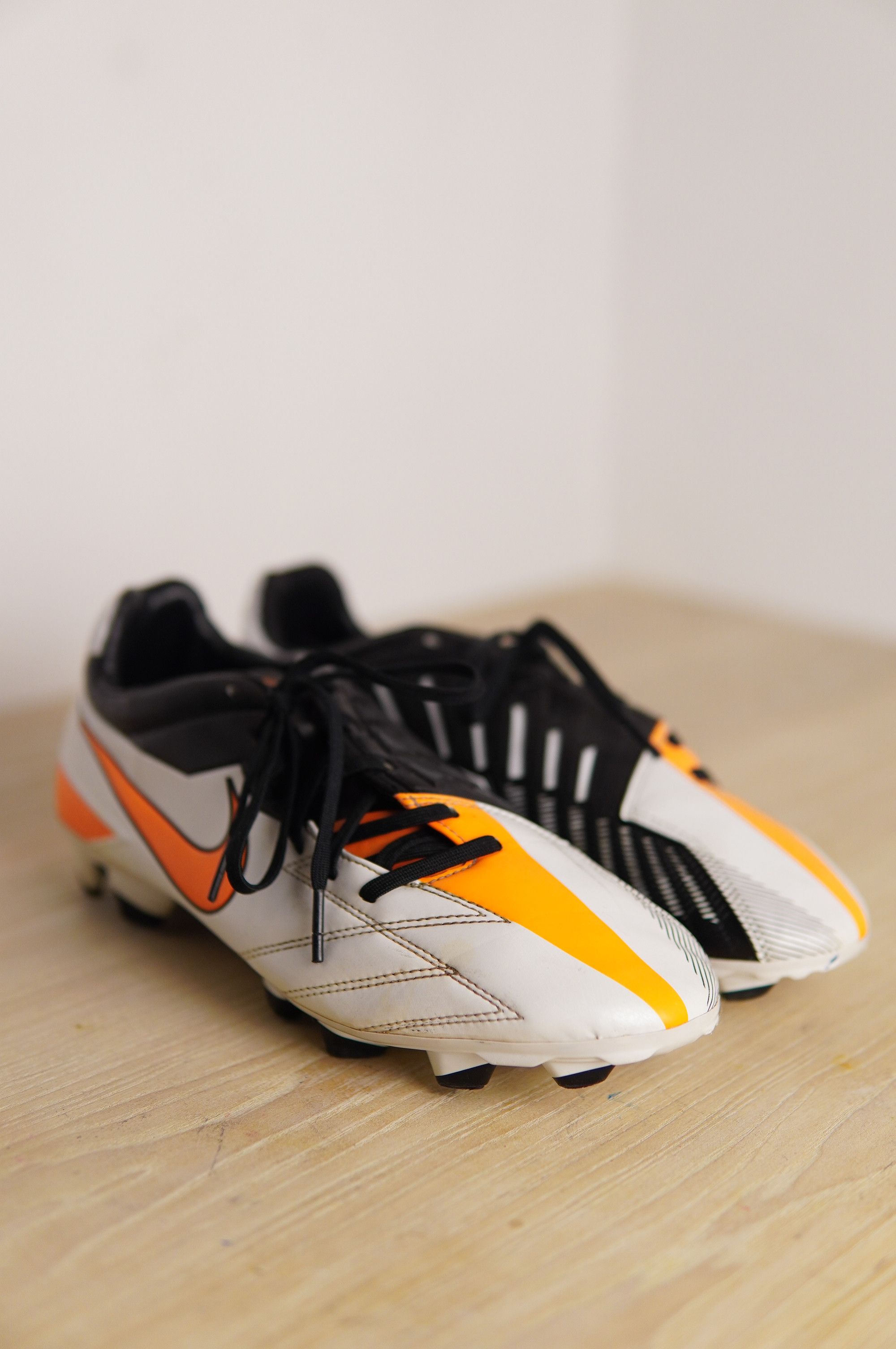 Nike Nike T90 Laser FG Total 90 Soccer Cleats 472562-480 Size US 8 / EU 41 - 6 Thumbnail