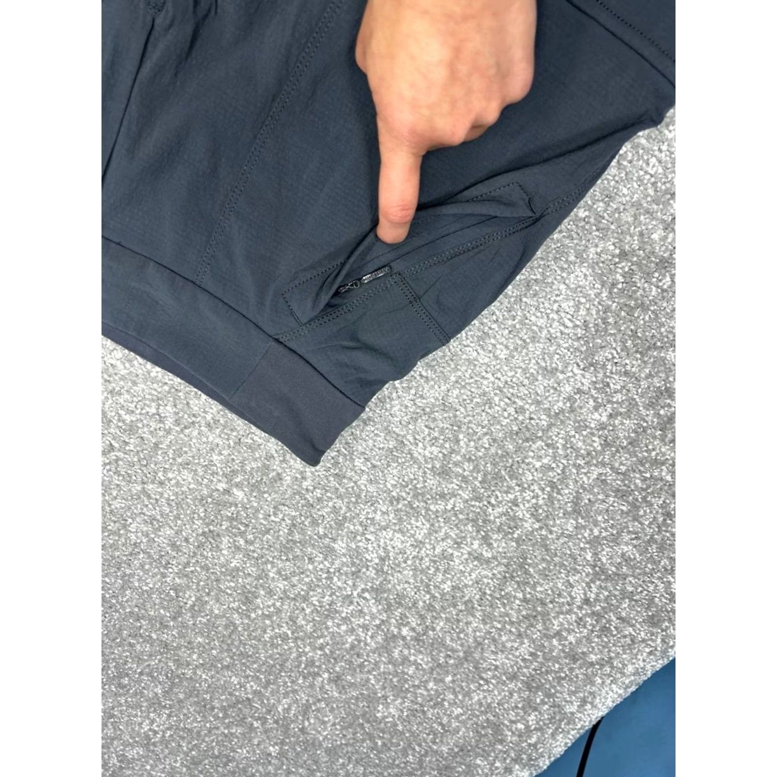 Athleta Athleta Skort Women's 6 Gray Nylon Stretch Cargo Activewear Shirt? Size 28" / US 6 / IT 42 - 5 Thumbnail
