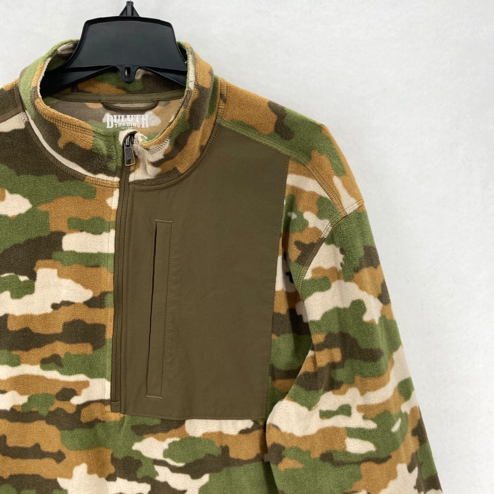 Vintage Duluth Fleece Half Zip Pullover Sweatshirt Mens 2XL Relaxed Green Camouflage Camp Outdoor Hiking Hunting Logo Zipper Mock Neck Size US XXL / EU 58 / 5 - 2 Thumbnail