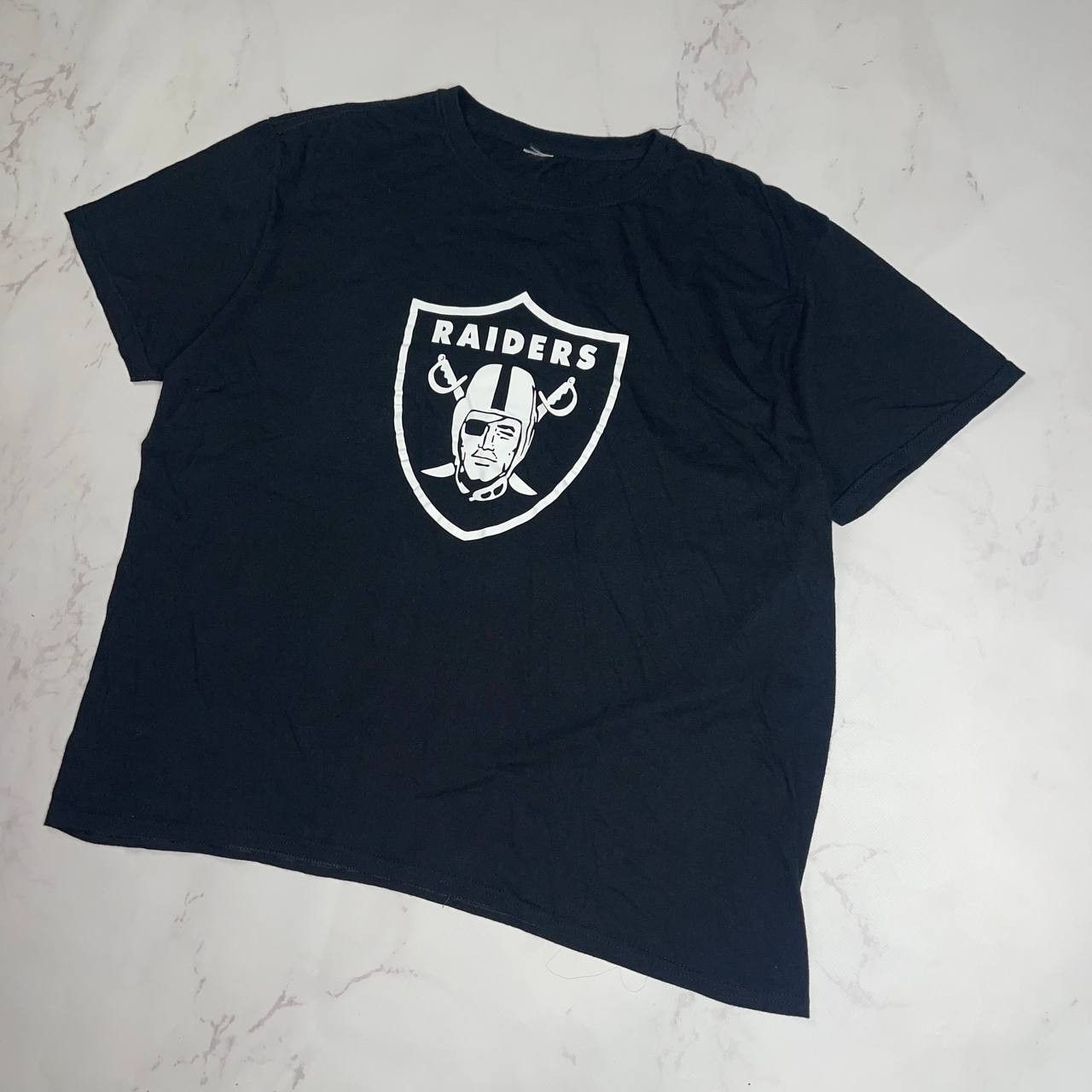 Vintage Vintage Y2K NFL Las Vegas Oakland Raiders T-Shirt Size L Size US L / EU 52-54 / 3 - 3 Thumbnail