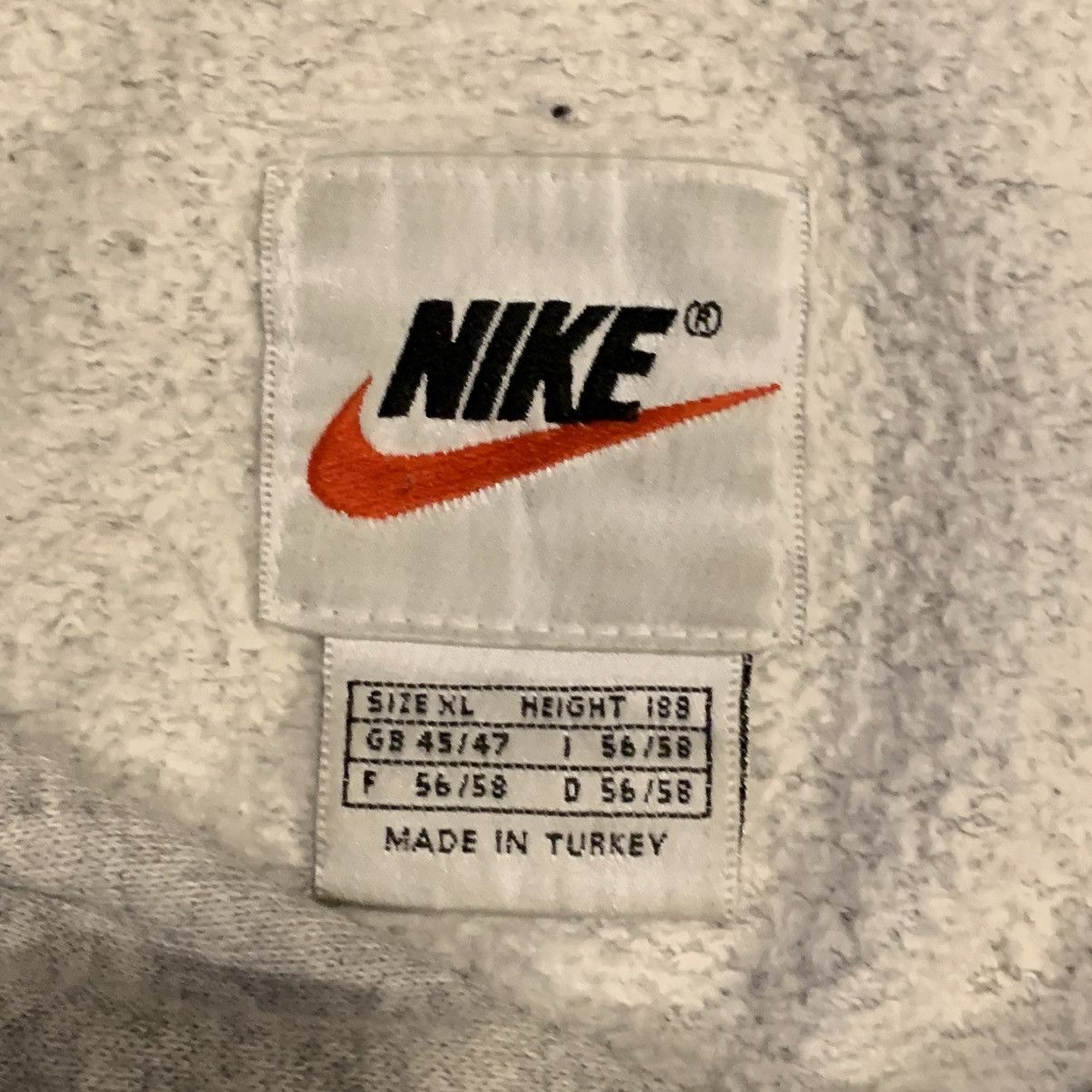Nike Vintage 90s Nike "Mini Swoosh" Hoodie – XL (Boxy Fit) Size US XL / EU 56 / 4 - 4 Thumbnail