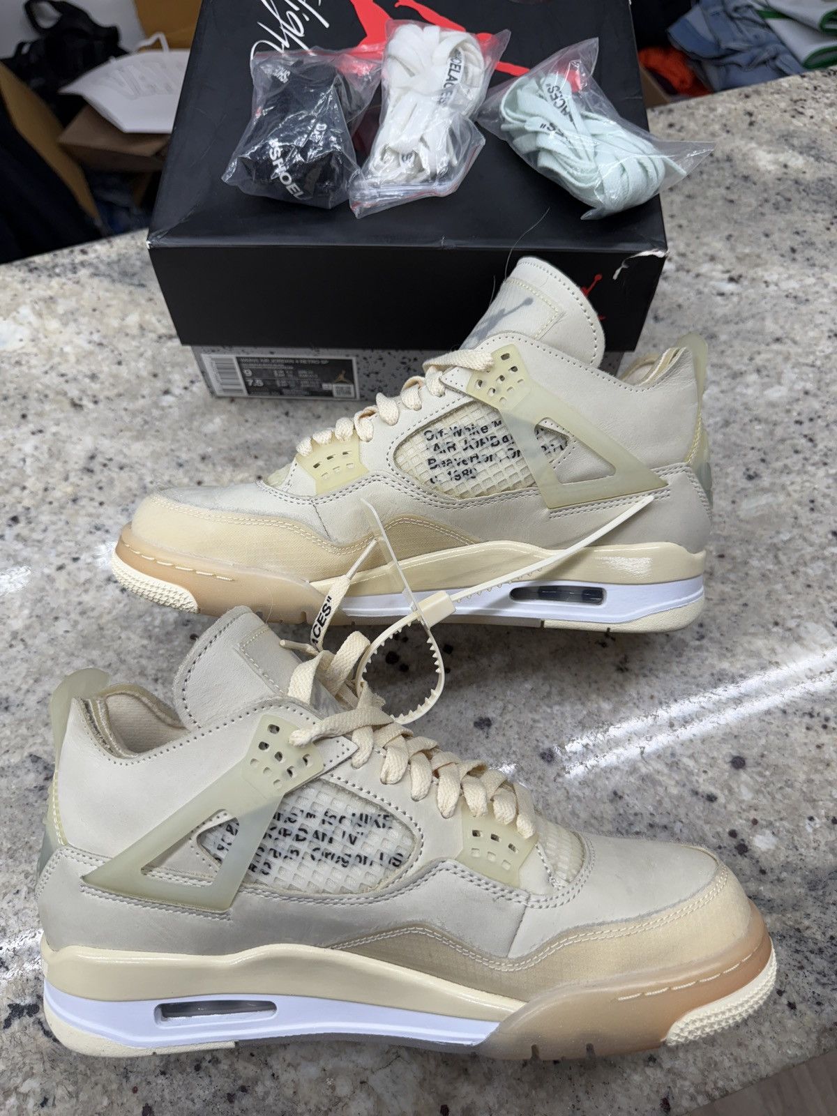 Jordan Brand Jordan 4 Retro Off White Sails Size US 7.5 / EU 40-41 - 2 Thumbnail