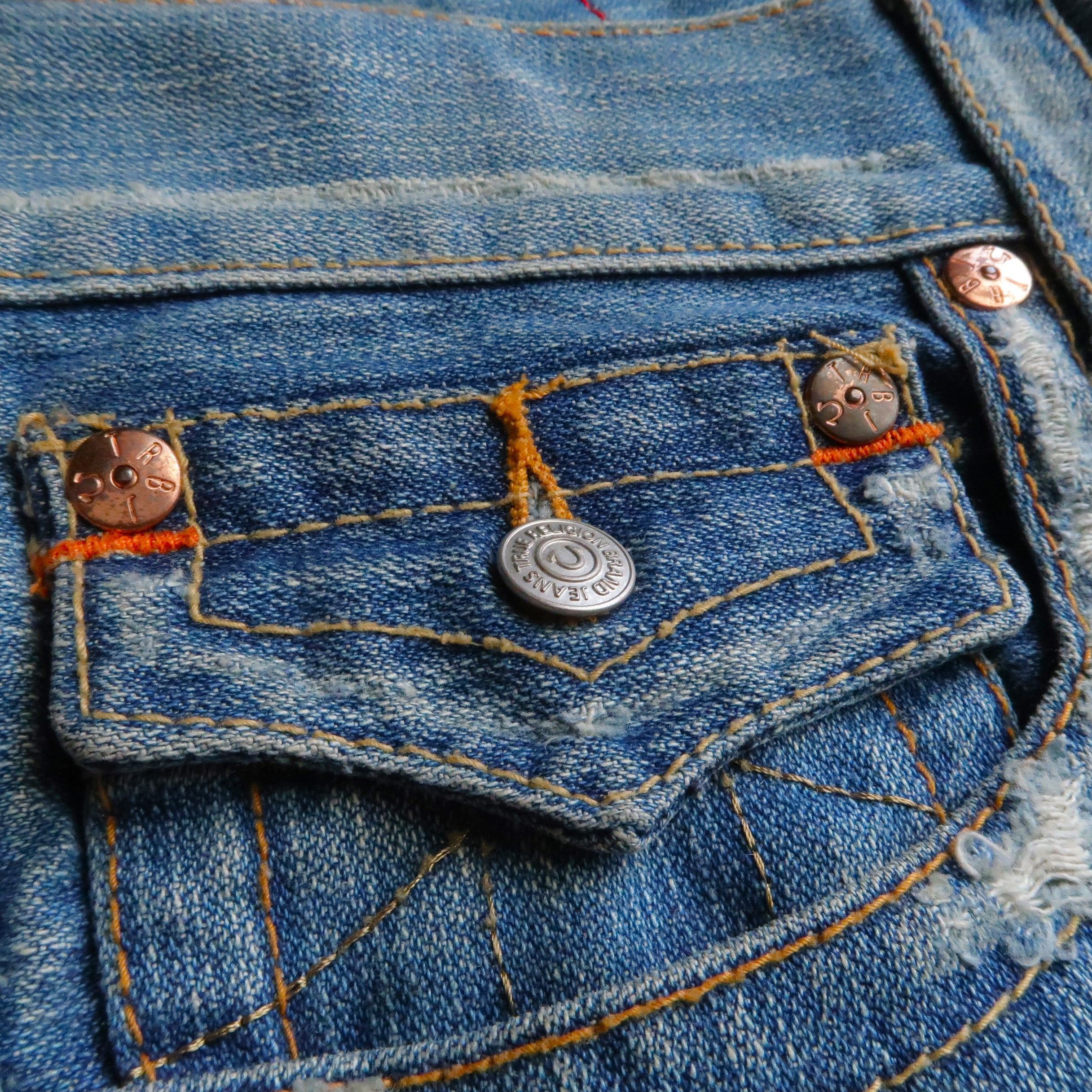 True Religion Vintage True Religion Spiral Cut Ripped Flared Denim Jeans Size US 32 / EU 48 - 5 Thumbnail