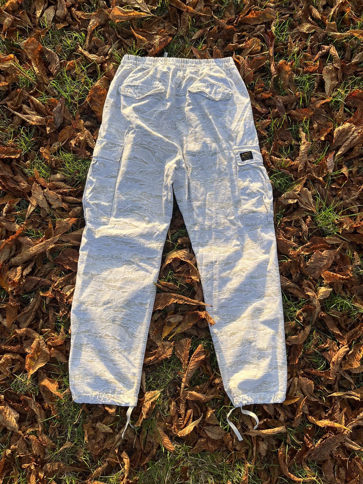Vintage cargo pants carhartt camo work in progress U.S.A