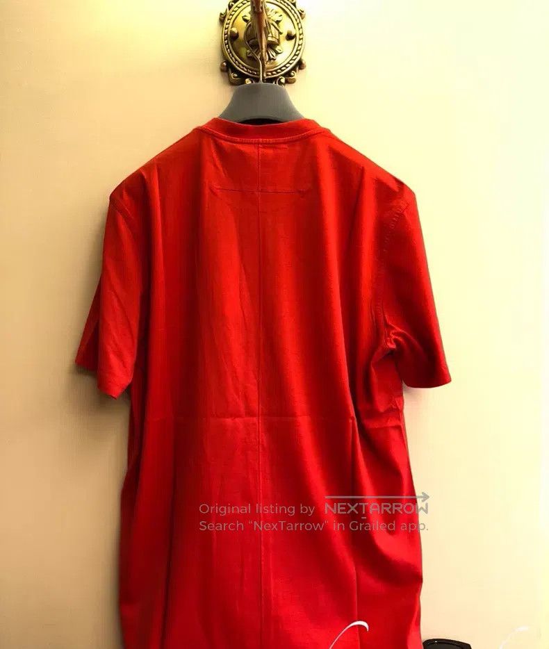 Givenchy Givenchy Mater Red Short Sleeve Size US XS / EU 42 / 0 - 6 Thumbnail