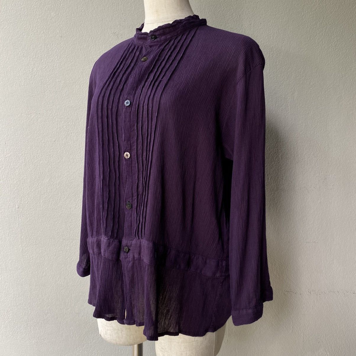 Issey Miyake Plantation Purple Long Sleeve Pleated Button-Up Blouse Size M / US 6-8 / IT 42-44 - 10 Thumbnail
