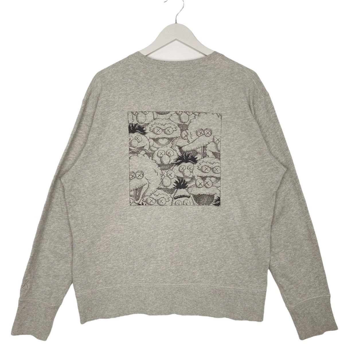 Other Vintage Sesame Street Uniqlo Sweatshirt Crewneck Grey Size M Size US M / EU 48-50 / 2 - 5 Thumbnail