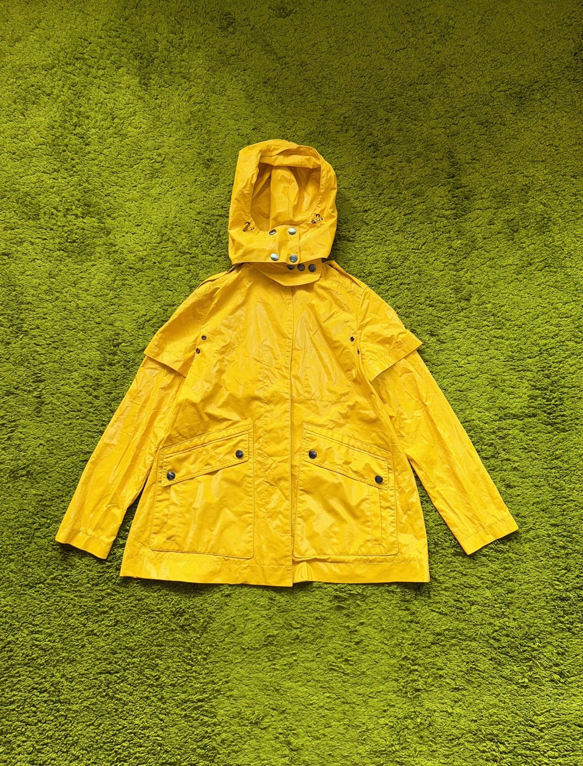 Burberry Burberry Brit yellow raincoat jacket Size M / US 6-8 / IT 42-44 - 2 Thumbnail