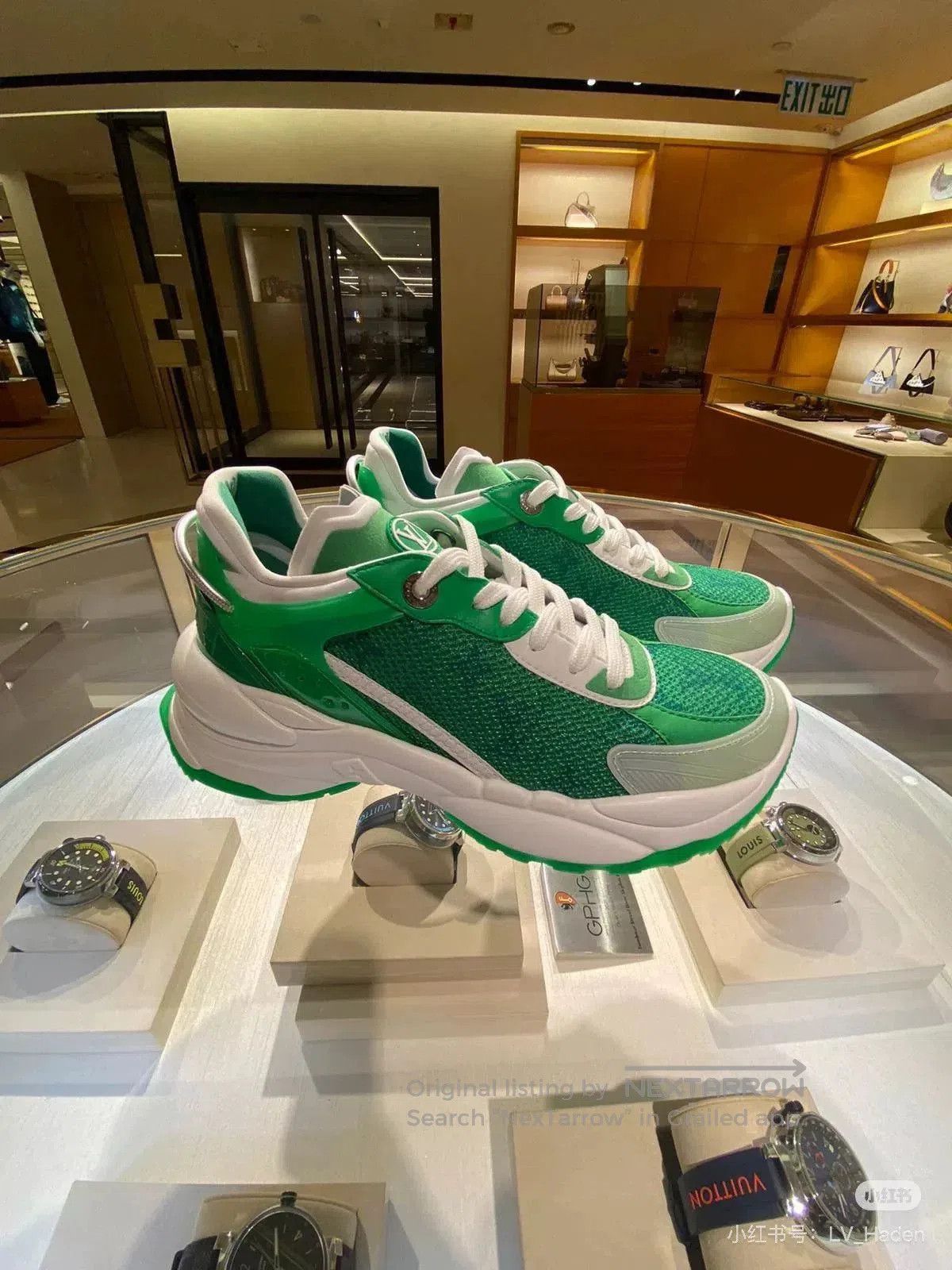 Louis Vuitton LV Run 55 Green Logo Dad Sneakers. Size US 5 / IT 35 - 7 Thumbnail
