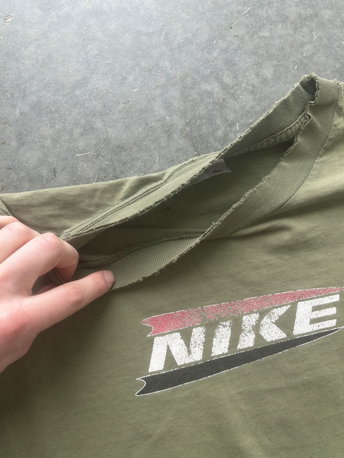 Nike × Vintage Vintage 90s Nike Spellout Graphic Tee Distressed Size US XXL / EU 58 / 5 - 5 Thumbnail