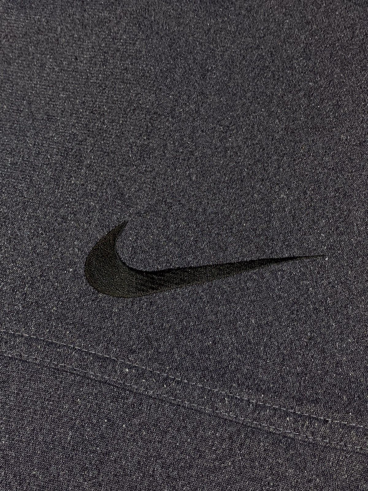 Nike Y2k Nike streetwear style swoosh logo drill zip up track top Size US XL / EU 56 / 4 - 8 Thumbnail