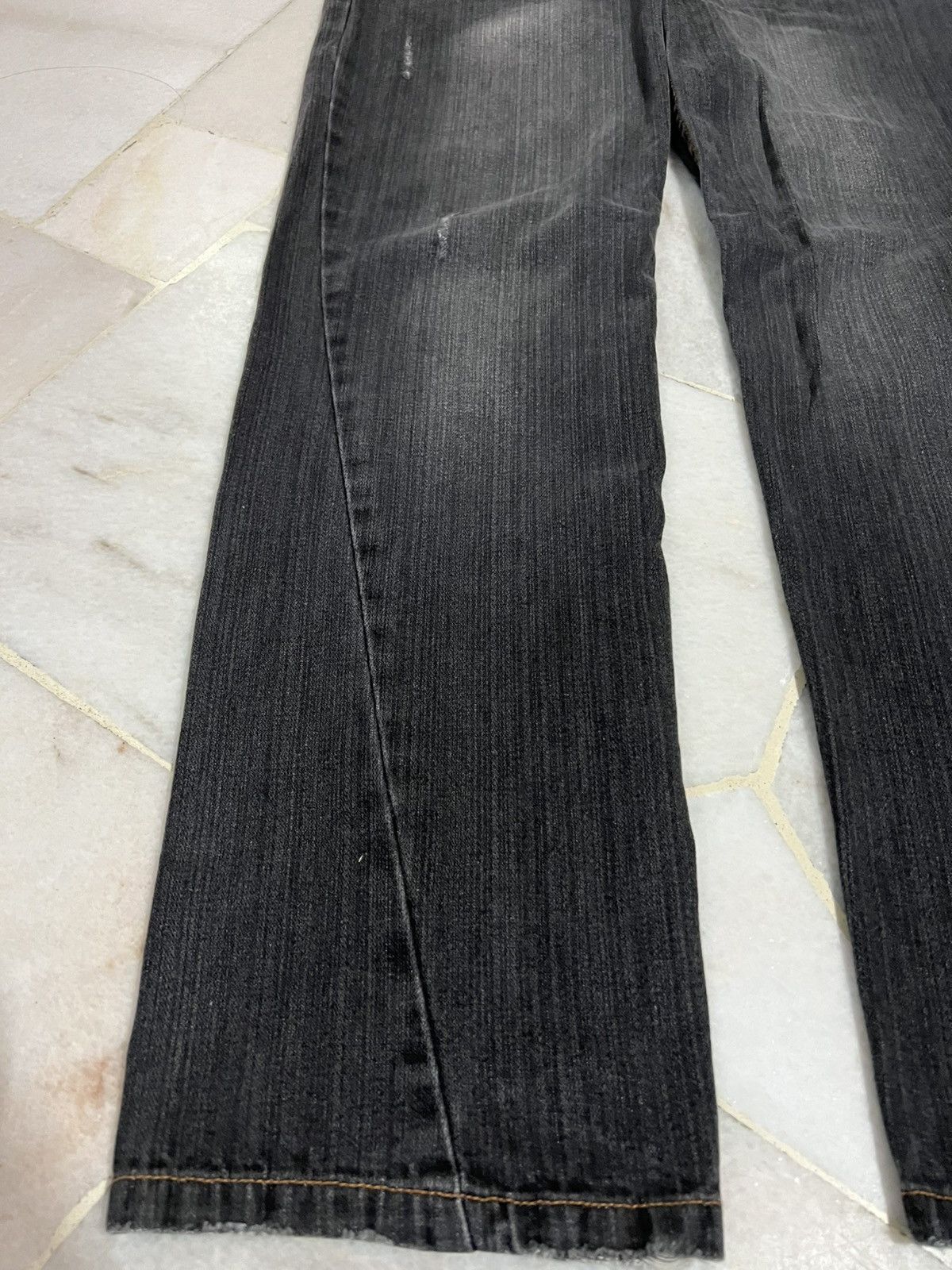Japanese Brand 💥Double Waist💥90’s Nylaus Twist Leg distress Faded Jean Size US 33 - 5 Thumbnail