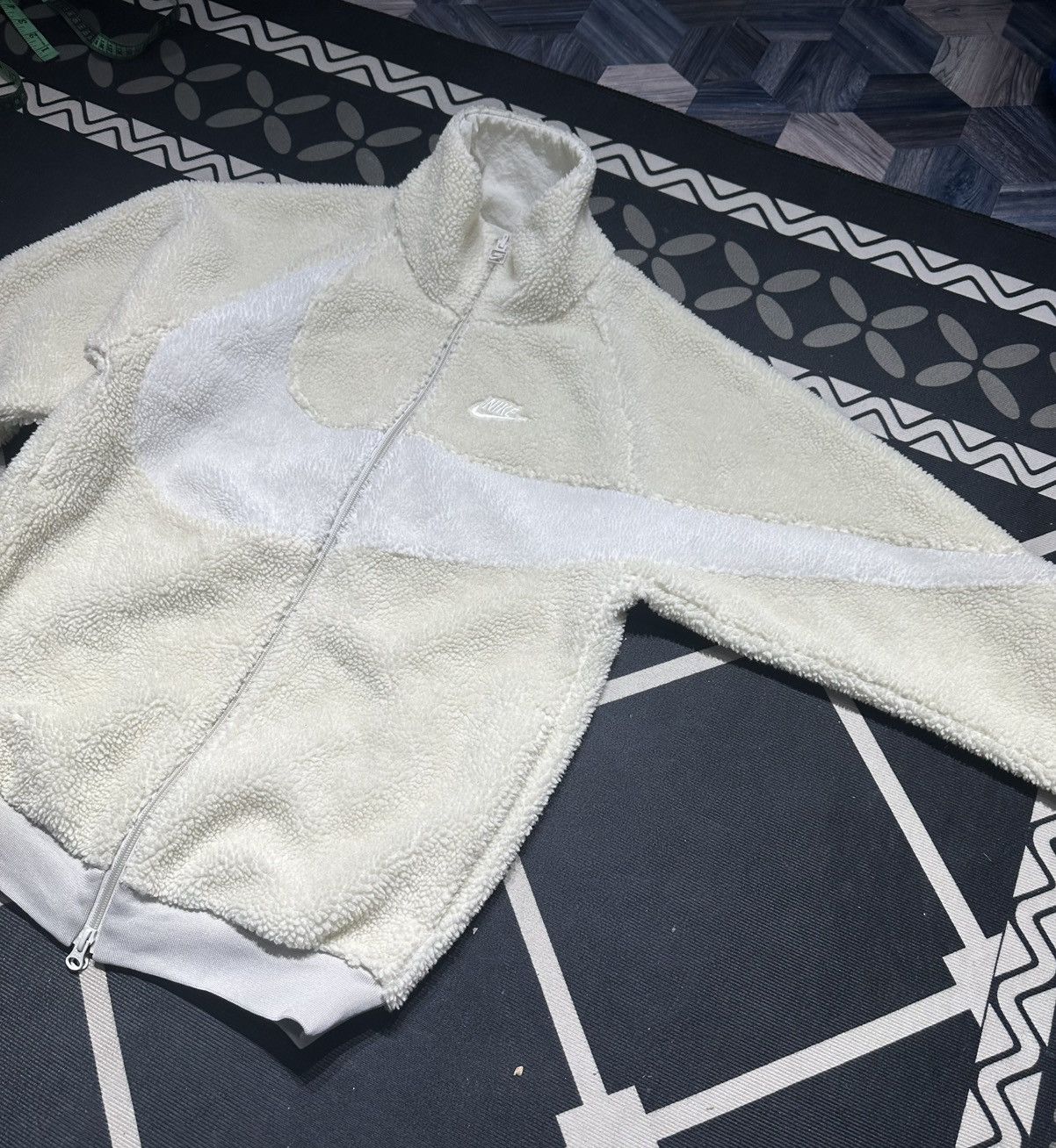 Nike Nike Reversible Sherpa Jacket Size US XS / EU 42 / 0 - 2 Thumbnail